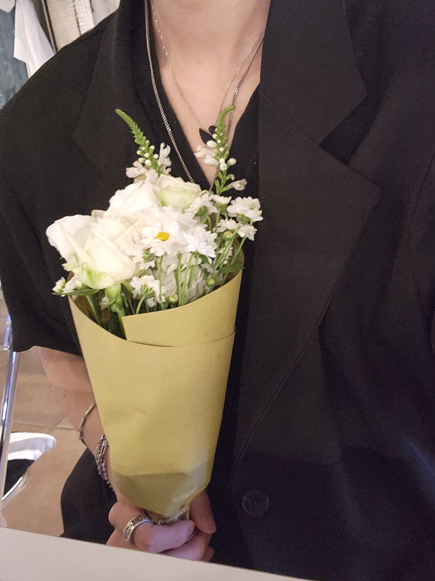 짱잼 연애타로 봐주는 중!🤗