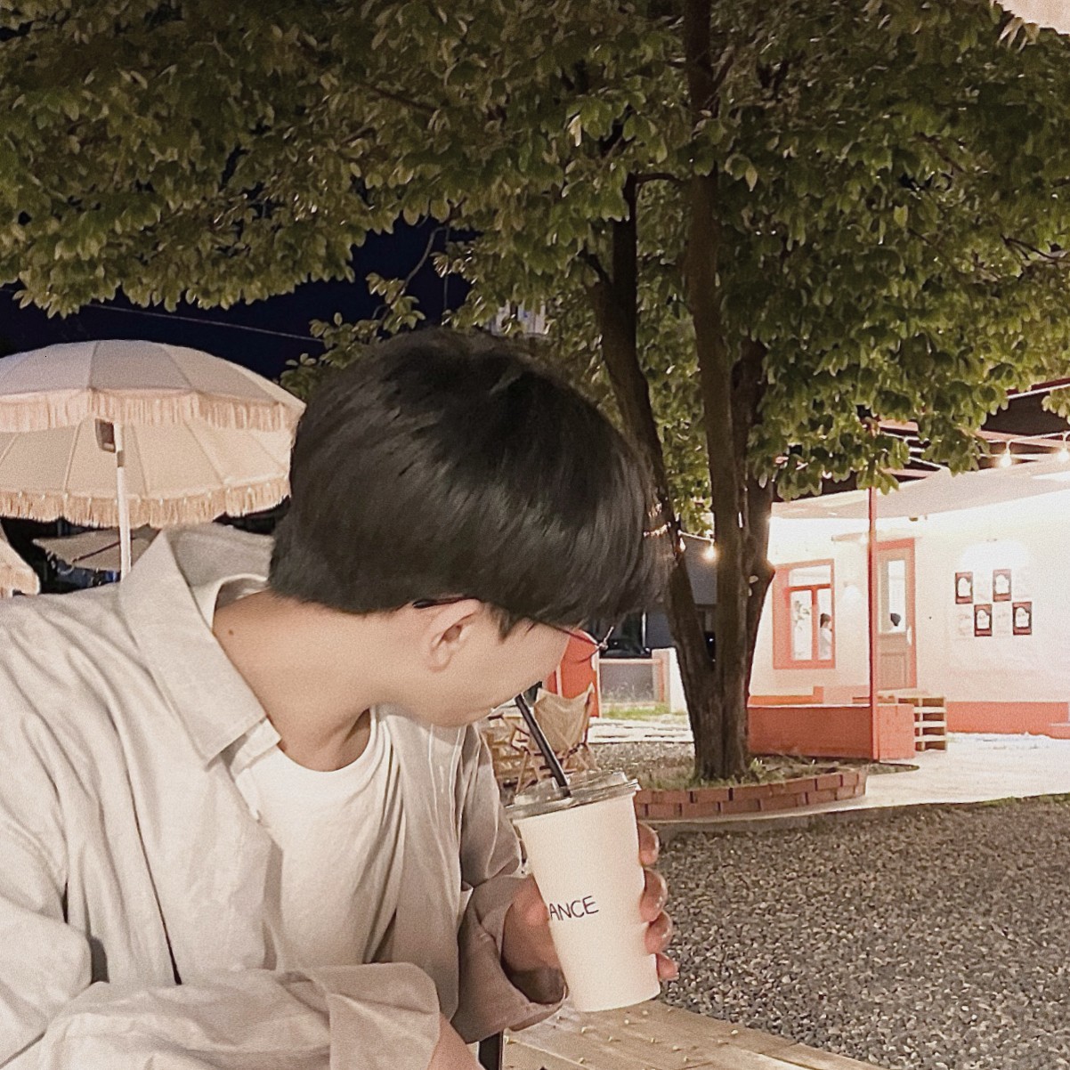 듣기 편하니까 ,