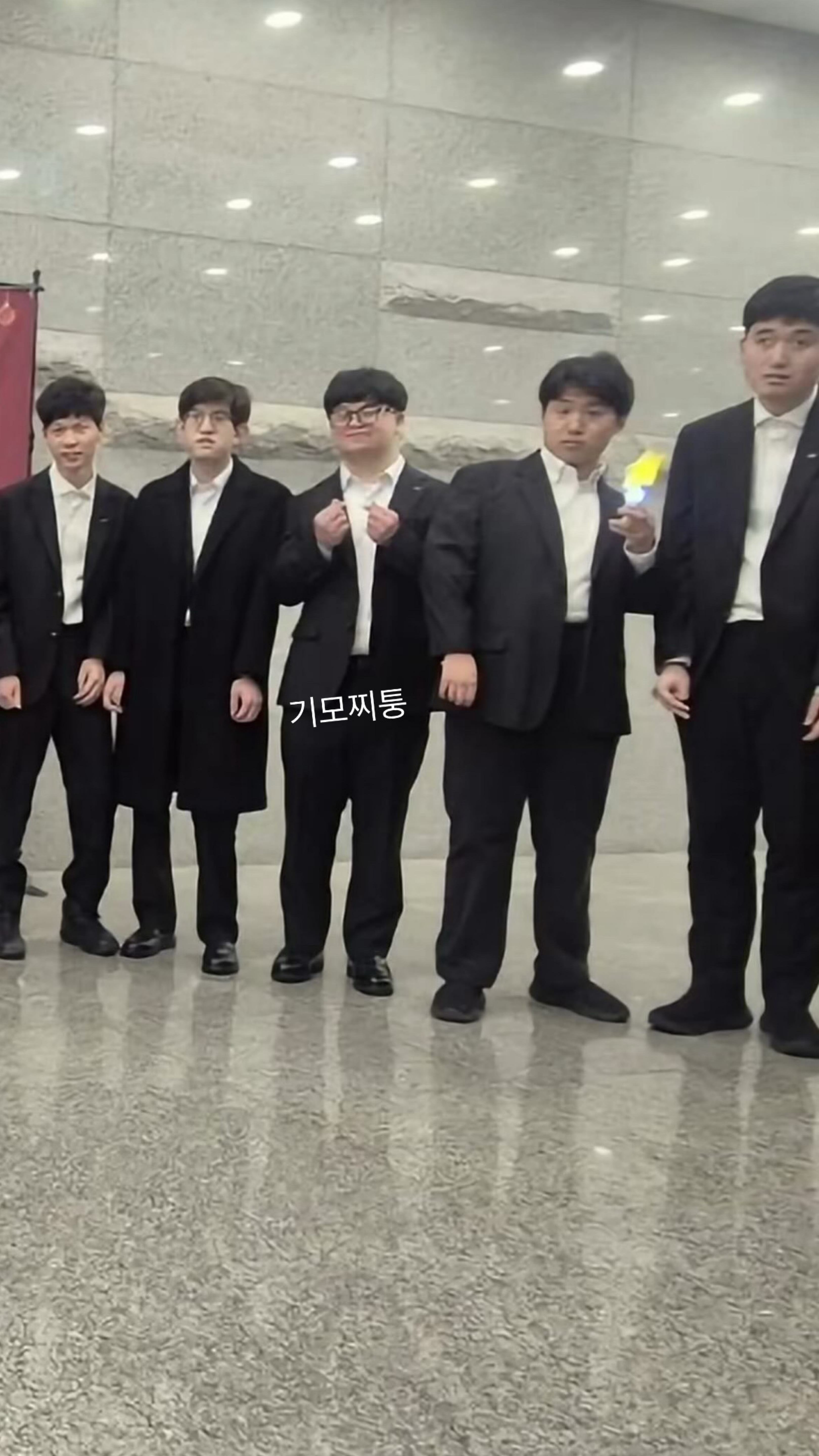 라콜 6번과 말싸움 하실 분