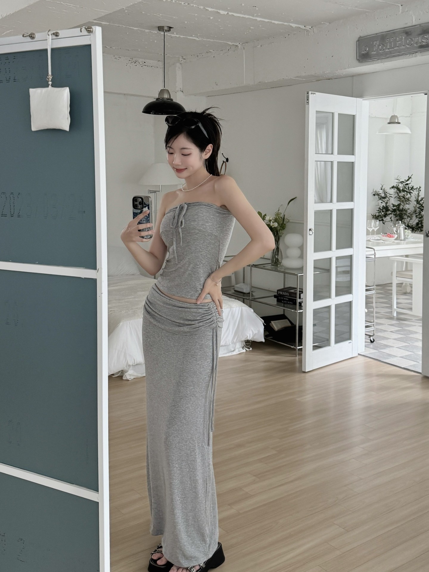나랑 좀 더 자요