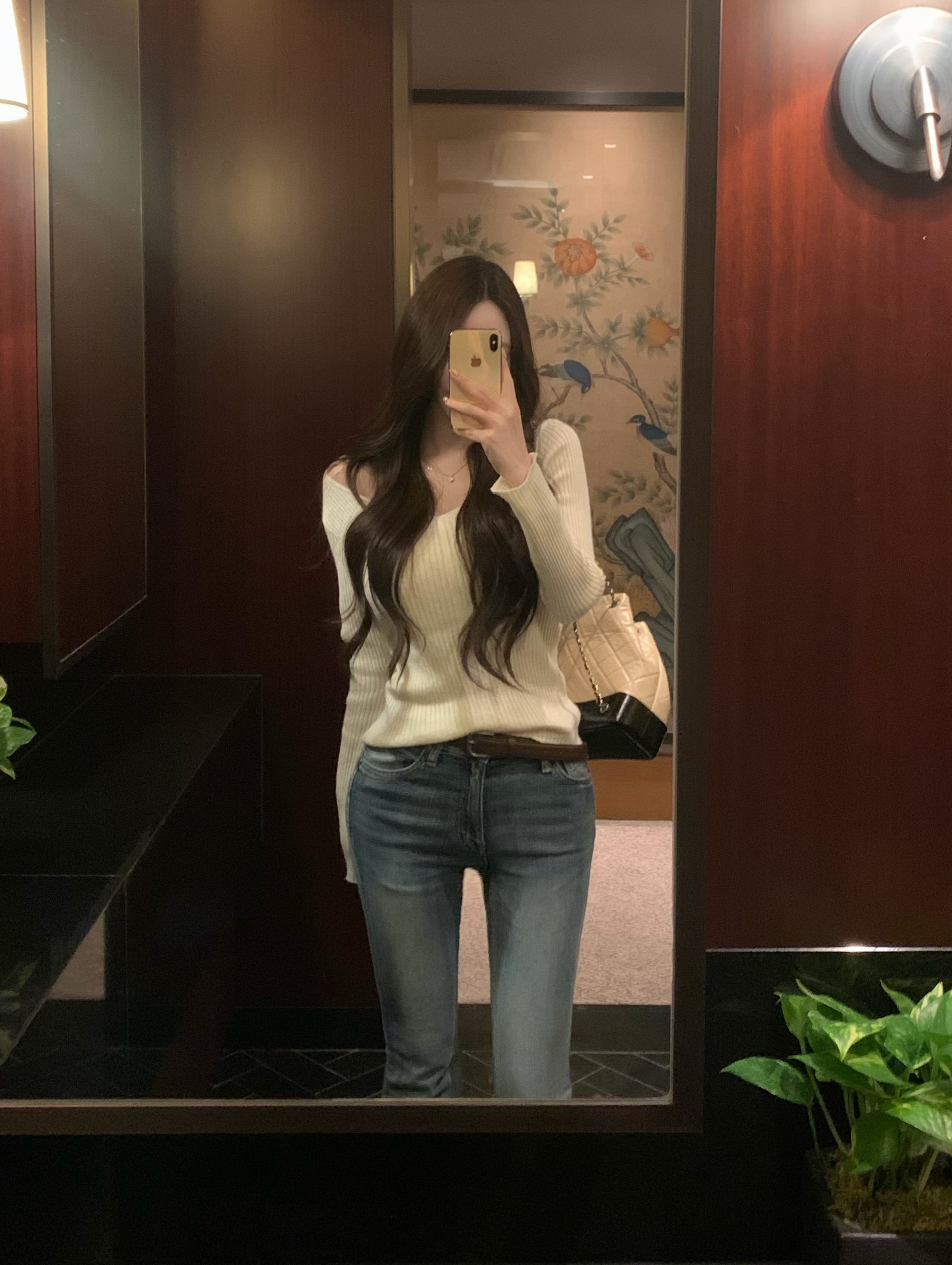 아침엔 강세화 목소리가 국룰