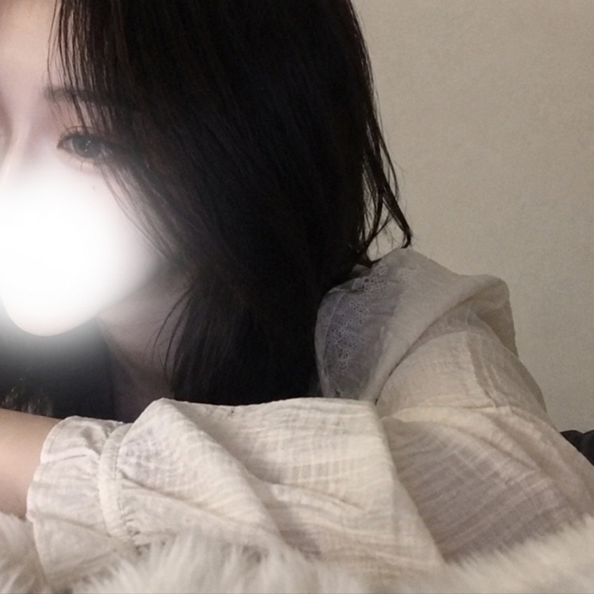 아무도 몰래 행복하자