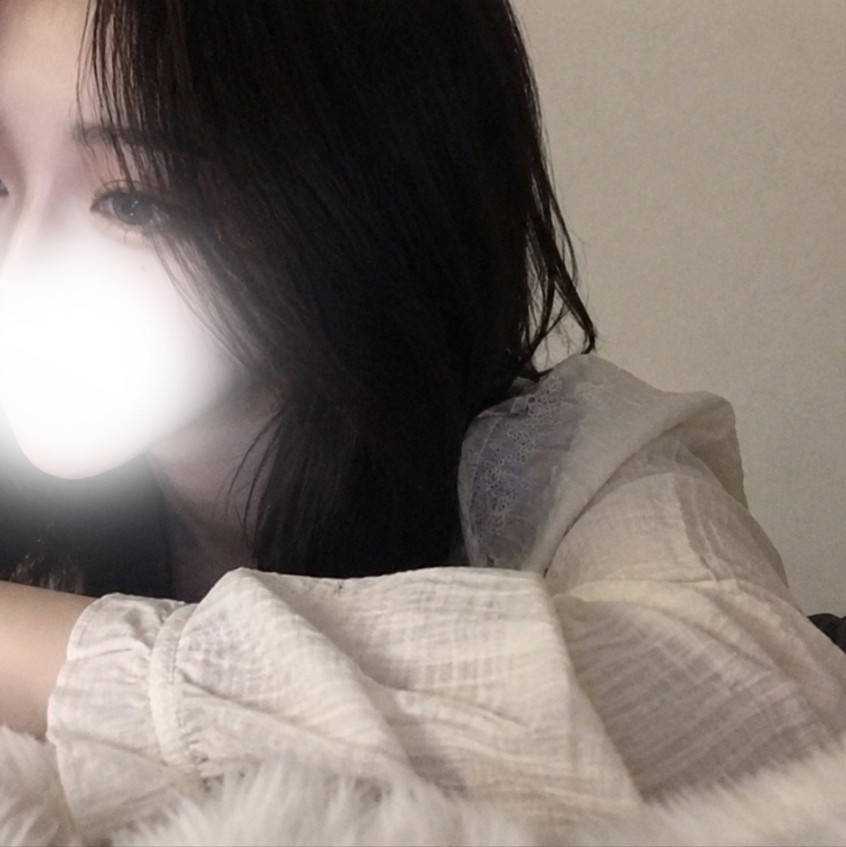아무도 몰래 행복하자