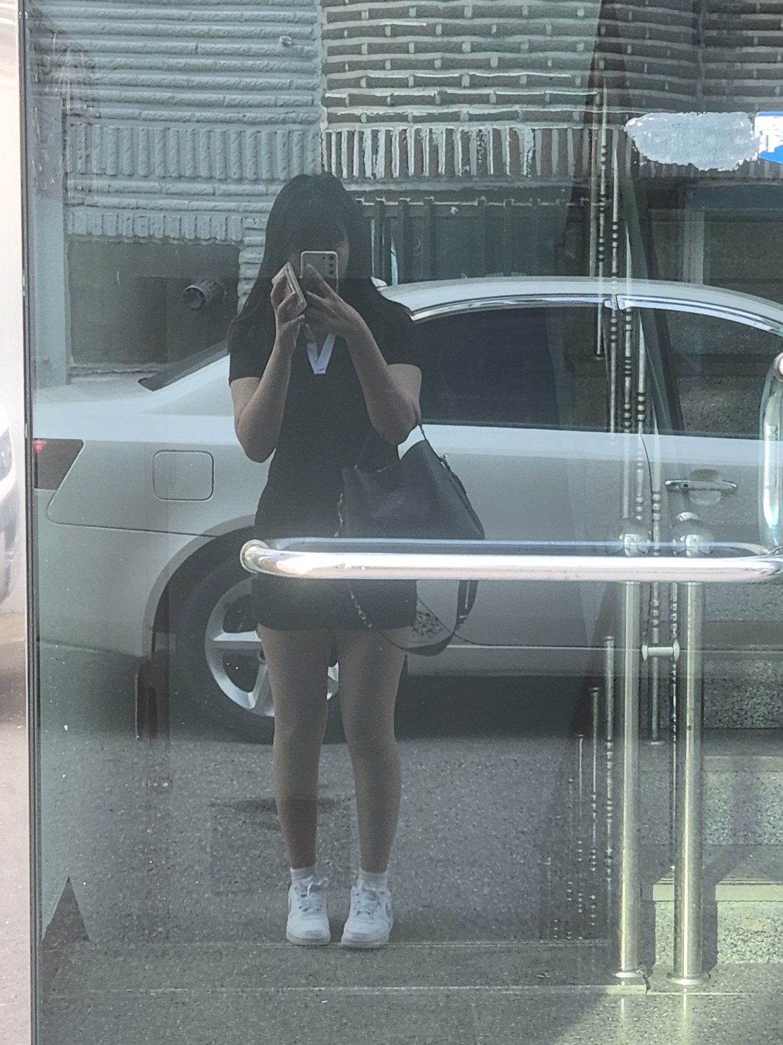 이 시간에 키면 누가 와?