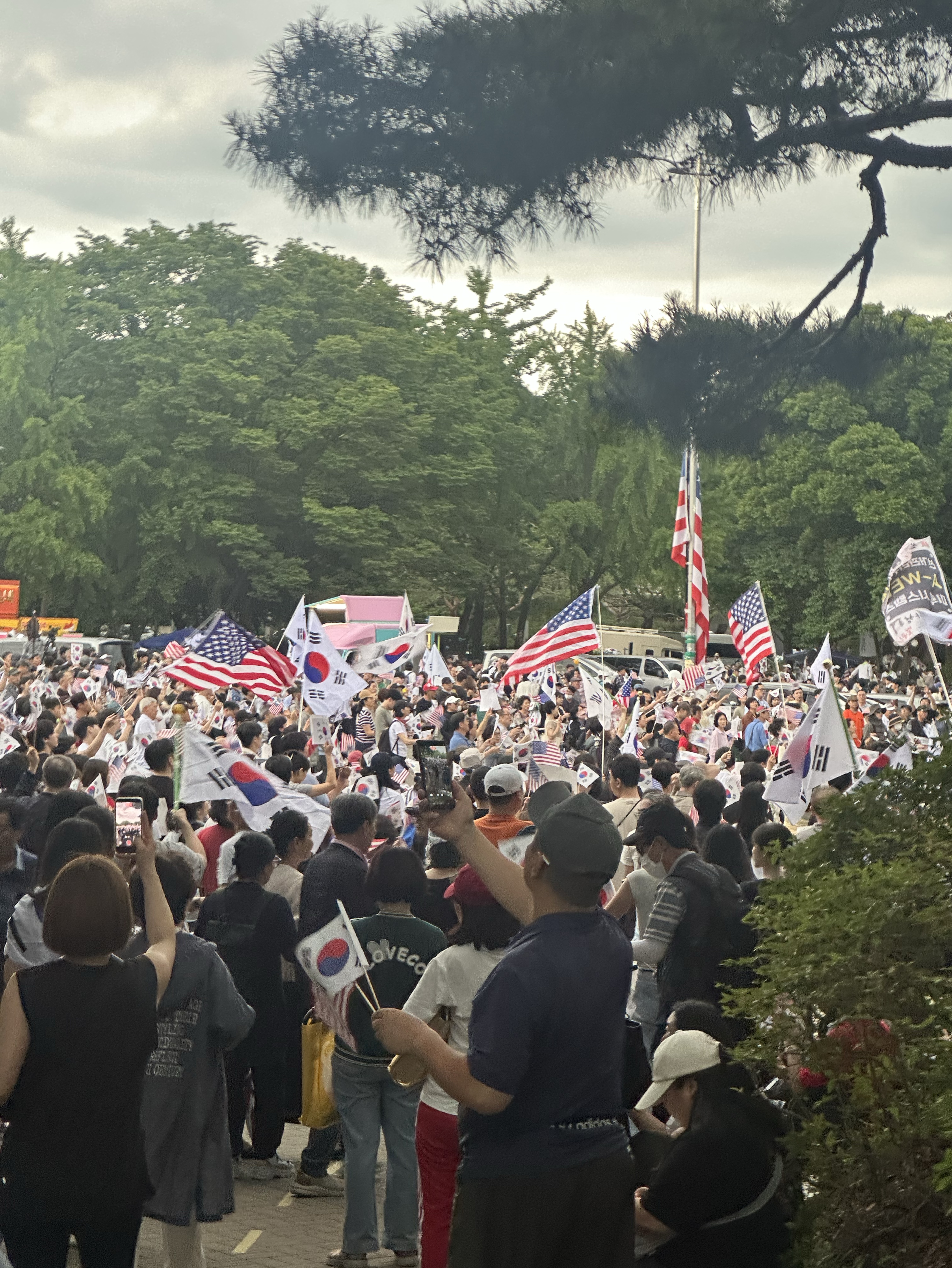심심하고만