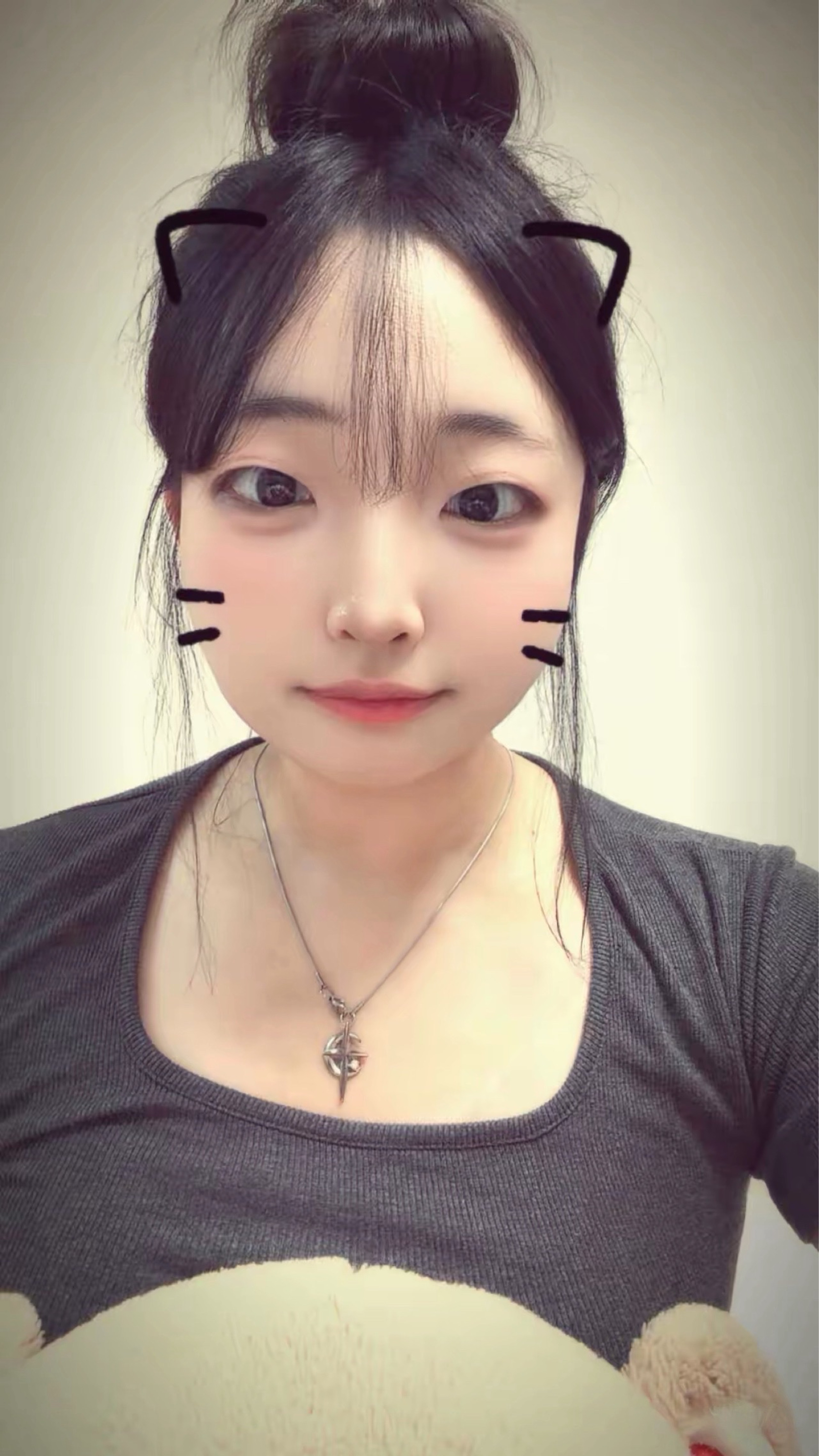 아침부터겜한다고잔소리머금ㅠ