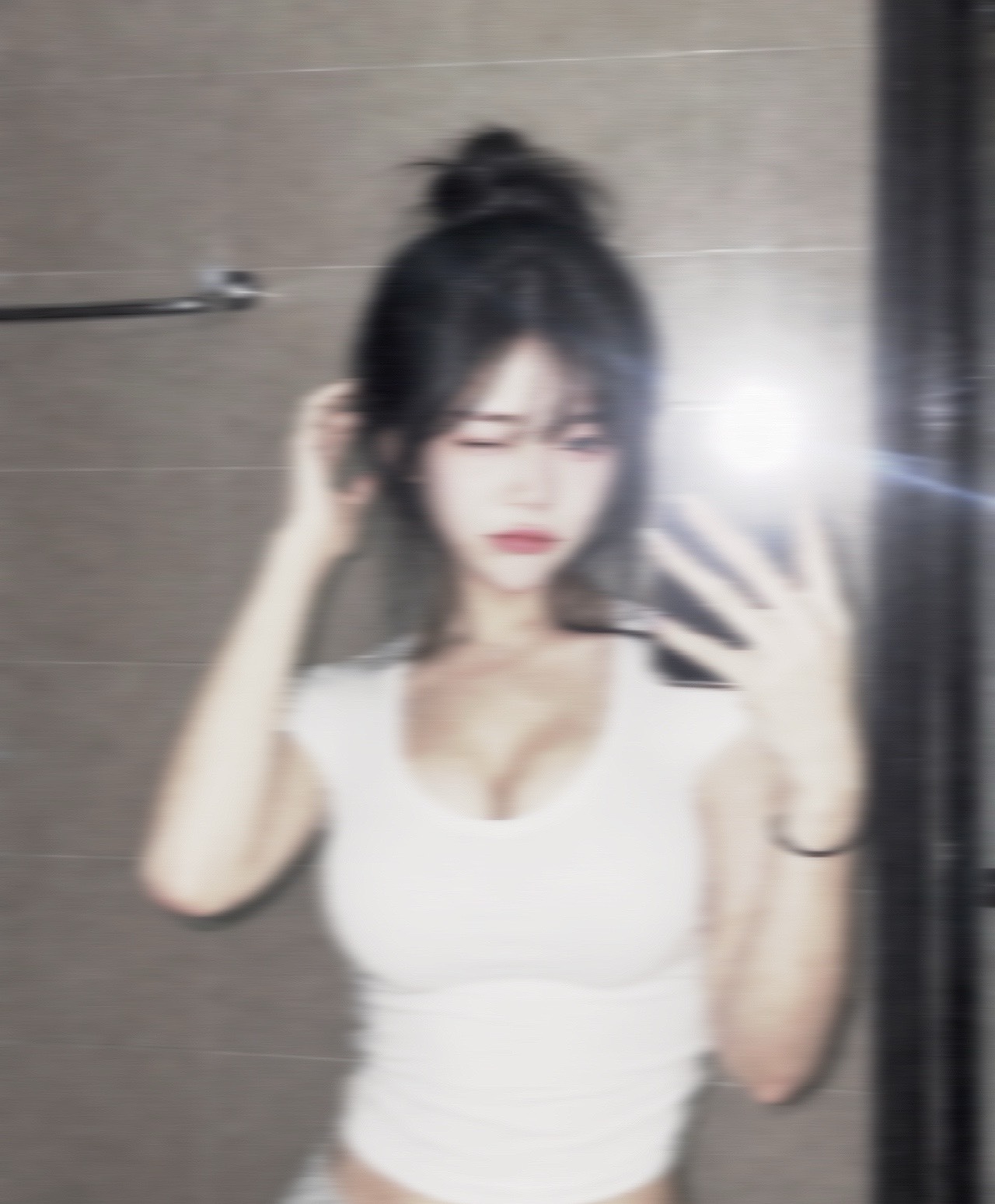 이 여자는 무료로 해드립니다.