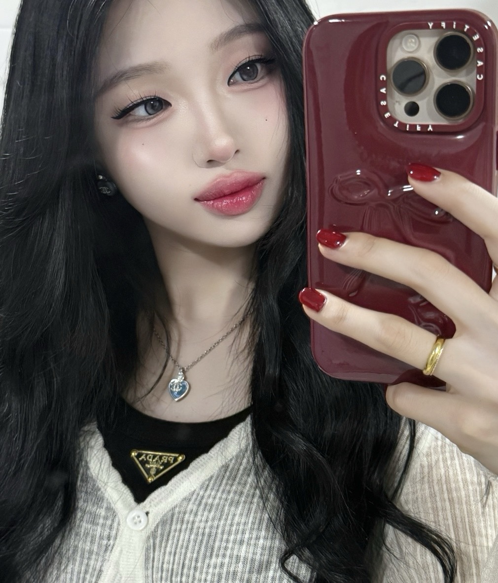 점심 윤   슬 💫