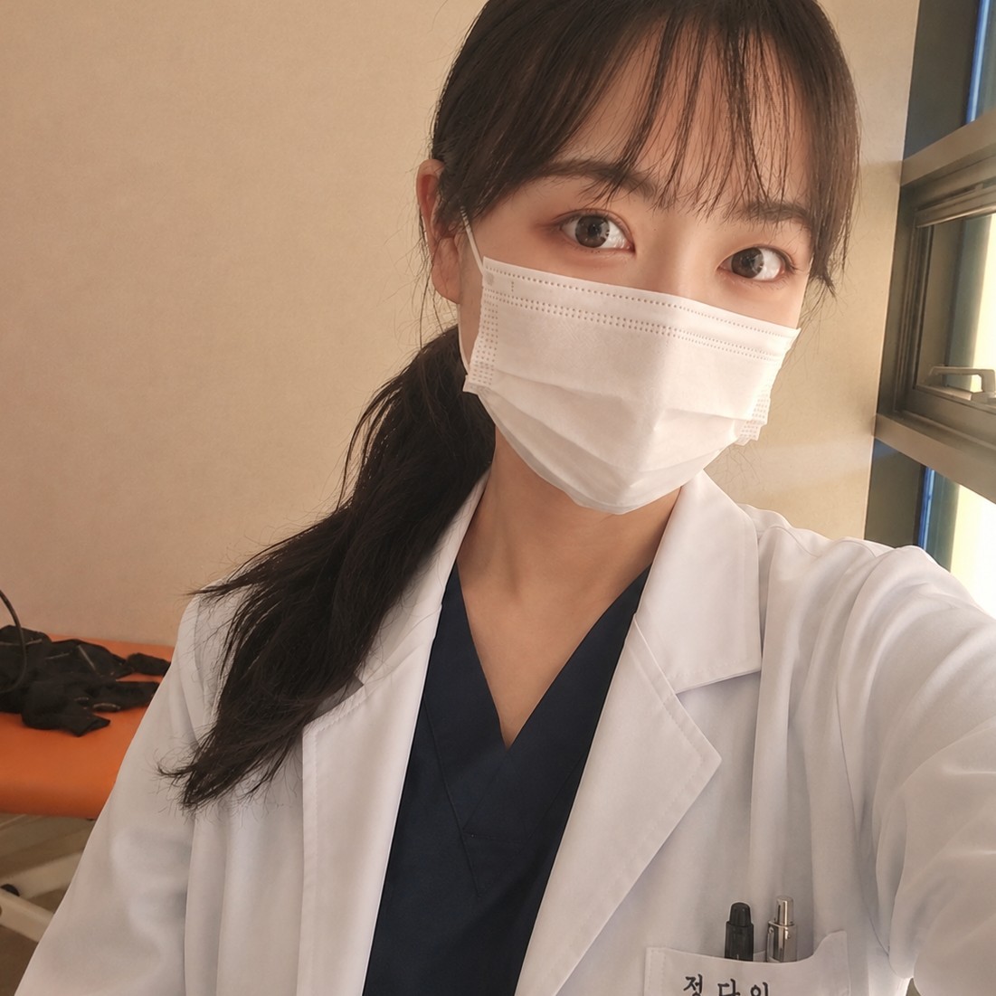 어라? 바쁜척 어라?