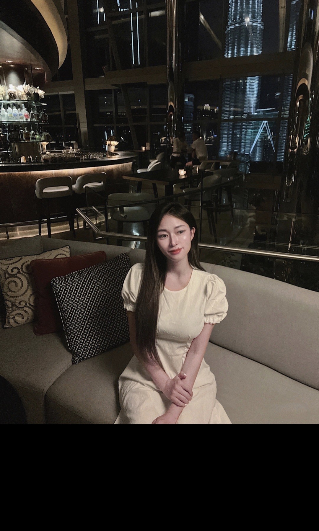 🌝이리와요, 수면책읽는 예쁜여자📚