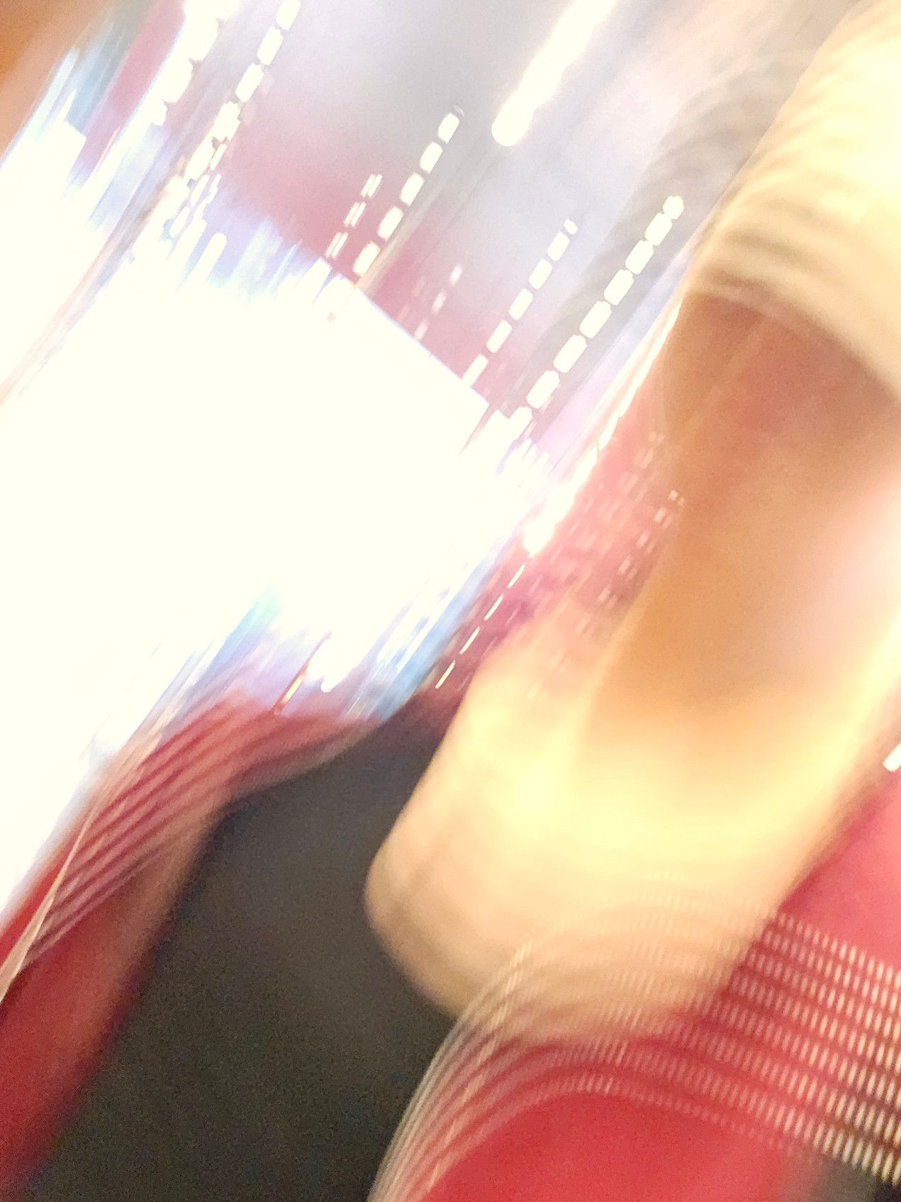 와주세요 제발제발요 제발
