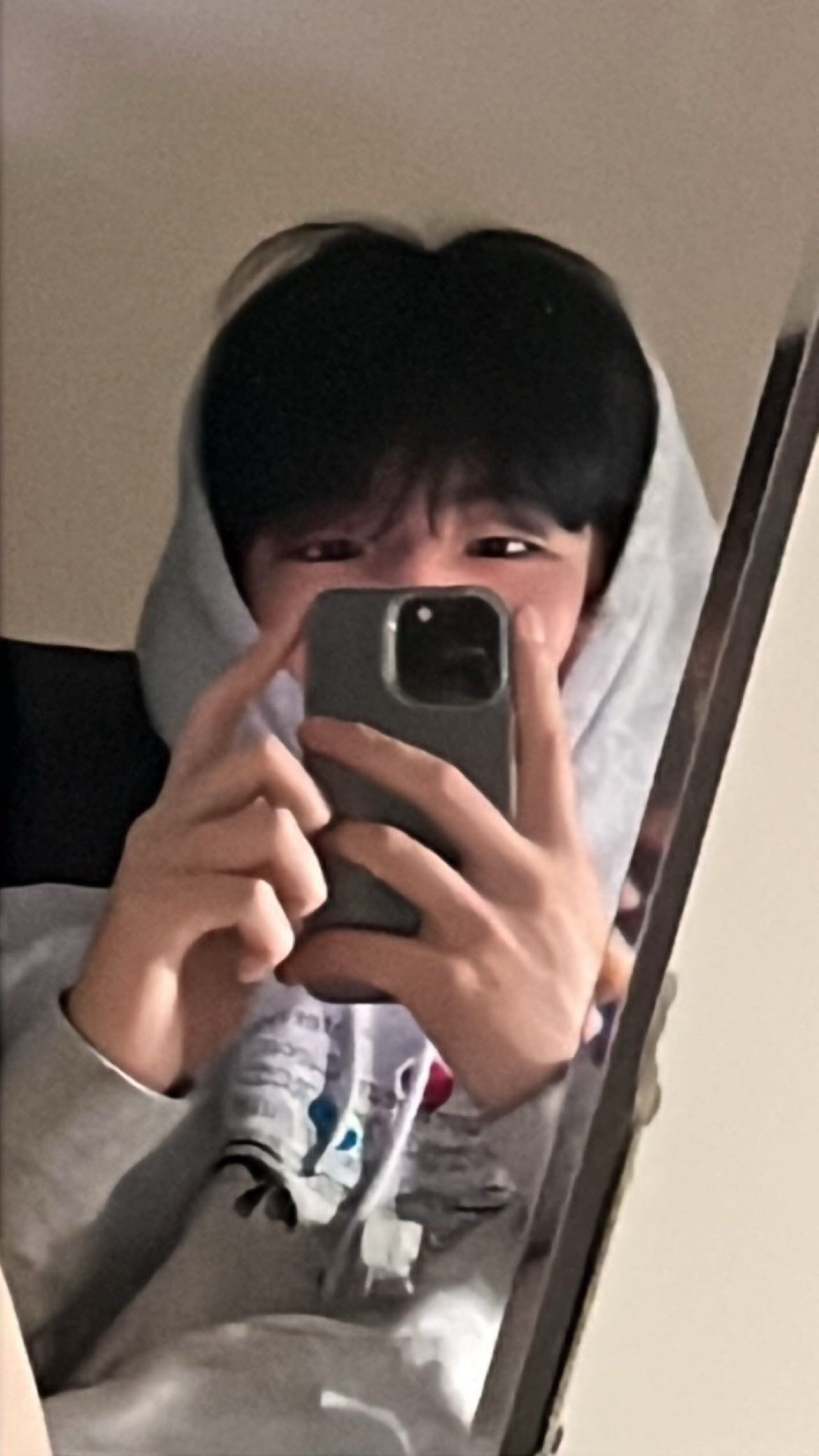여자친구 들어오세요