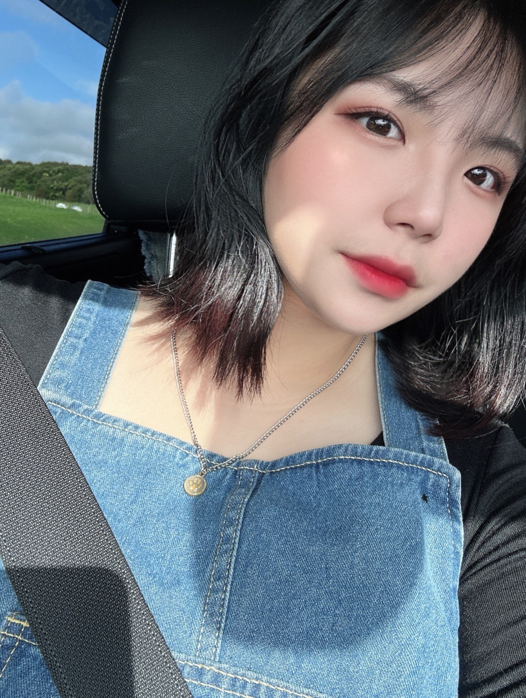 빨리 눌러봐요!
