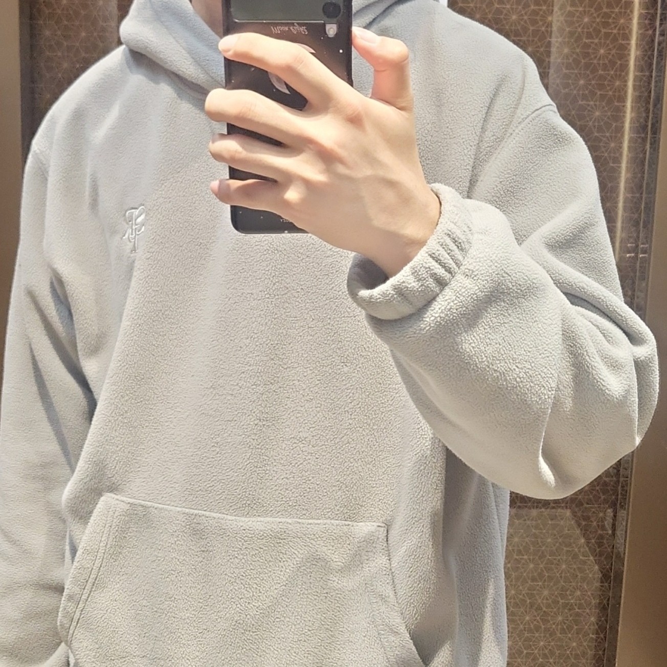 기습이 즐거운 집 먼지