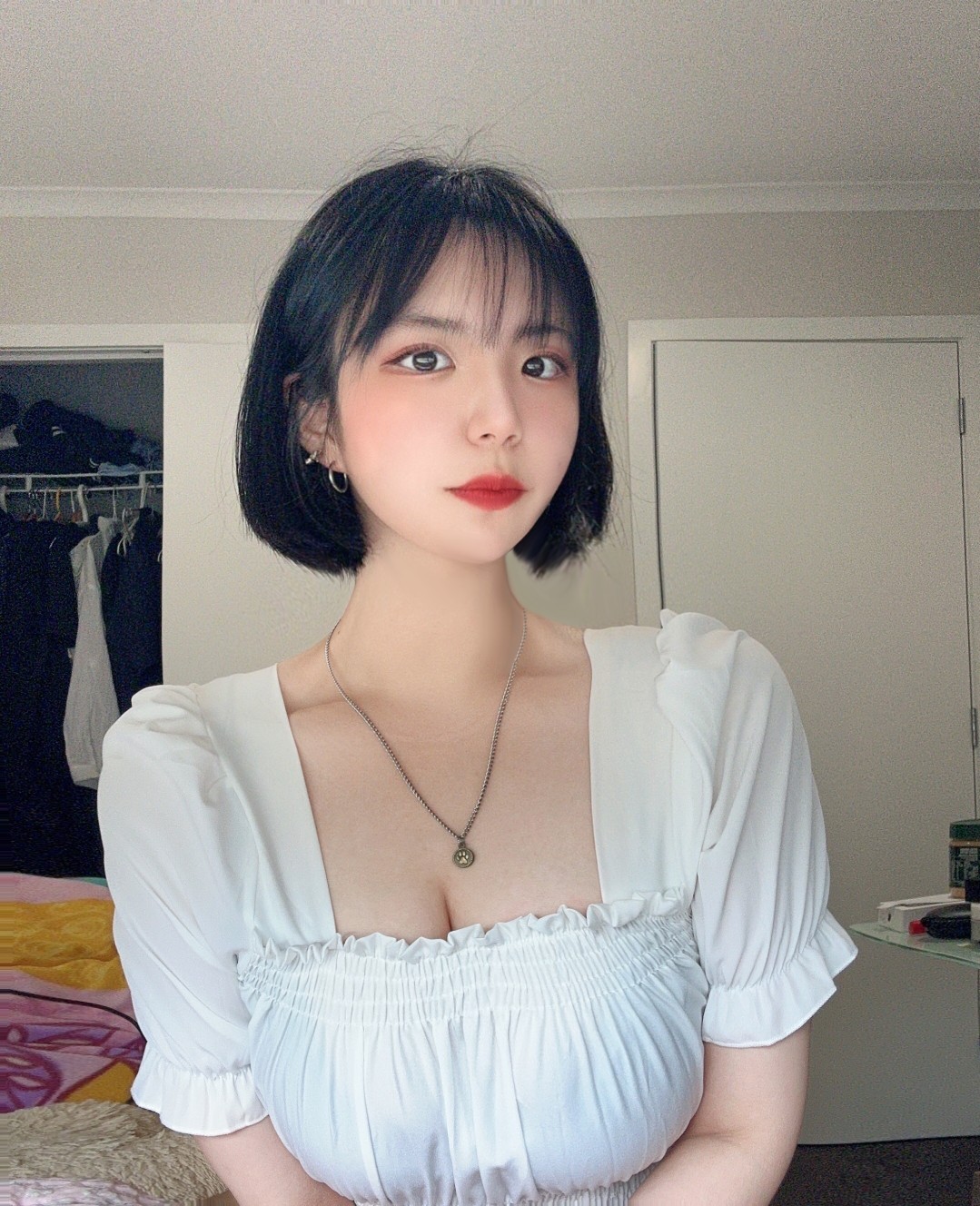 빨리 눌러봐요!