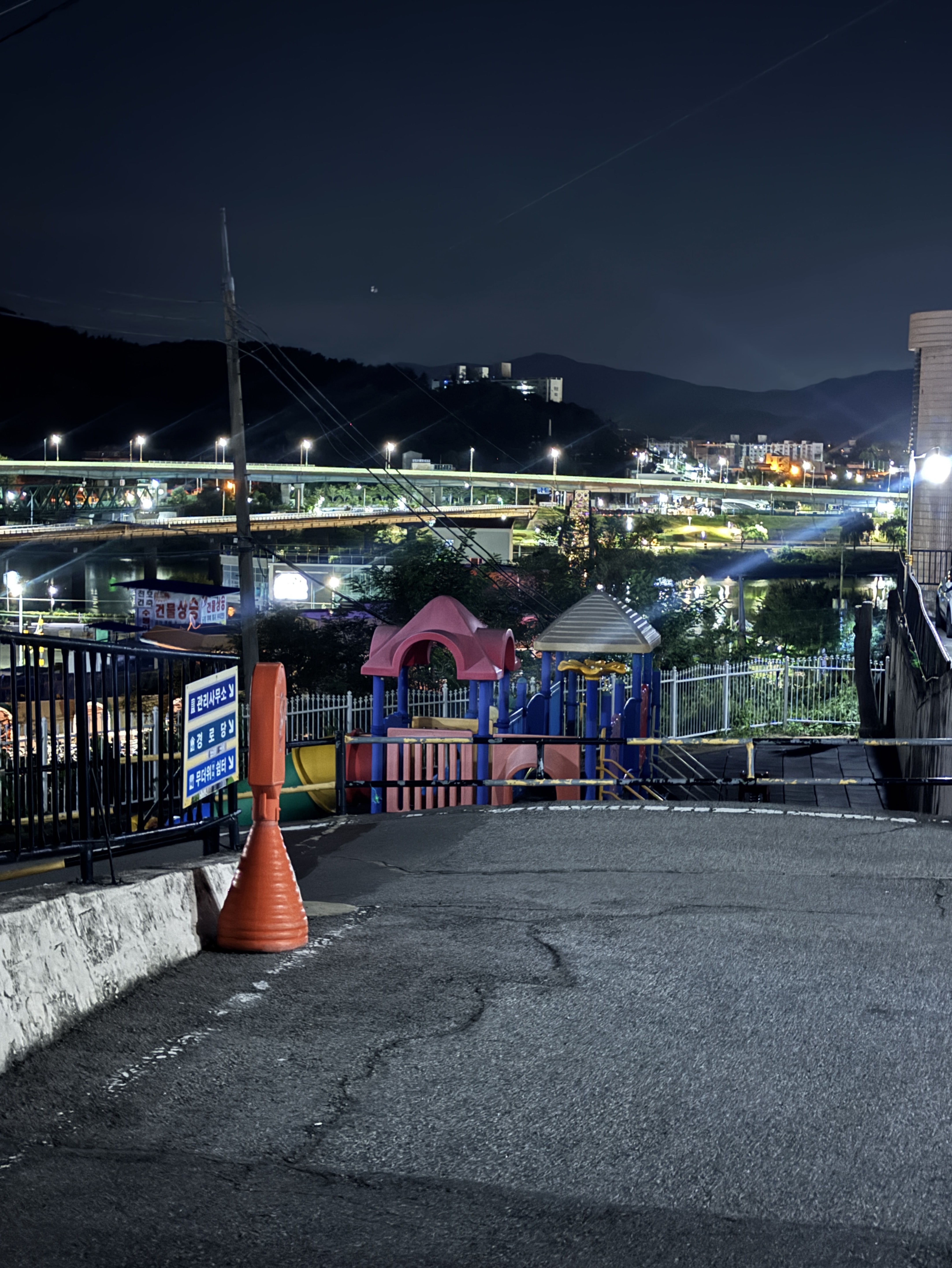 비정상인 모집