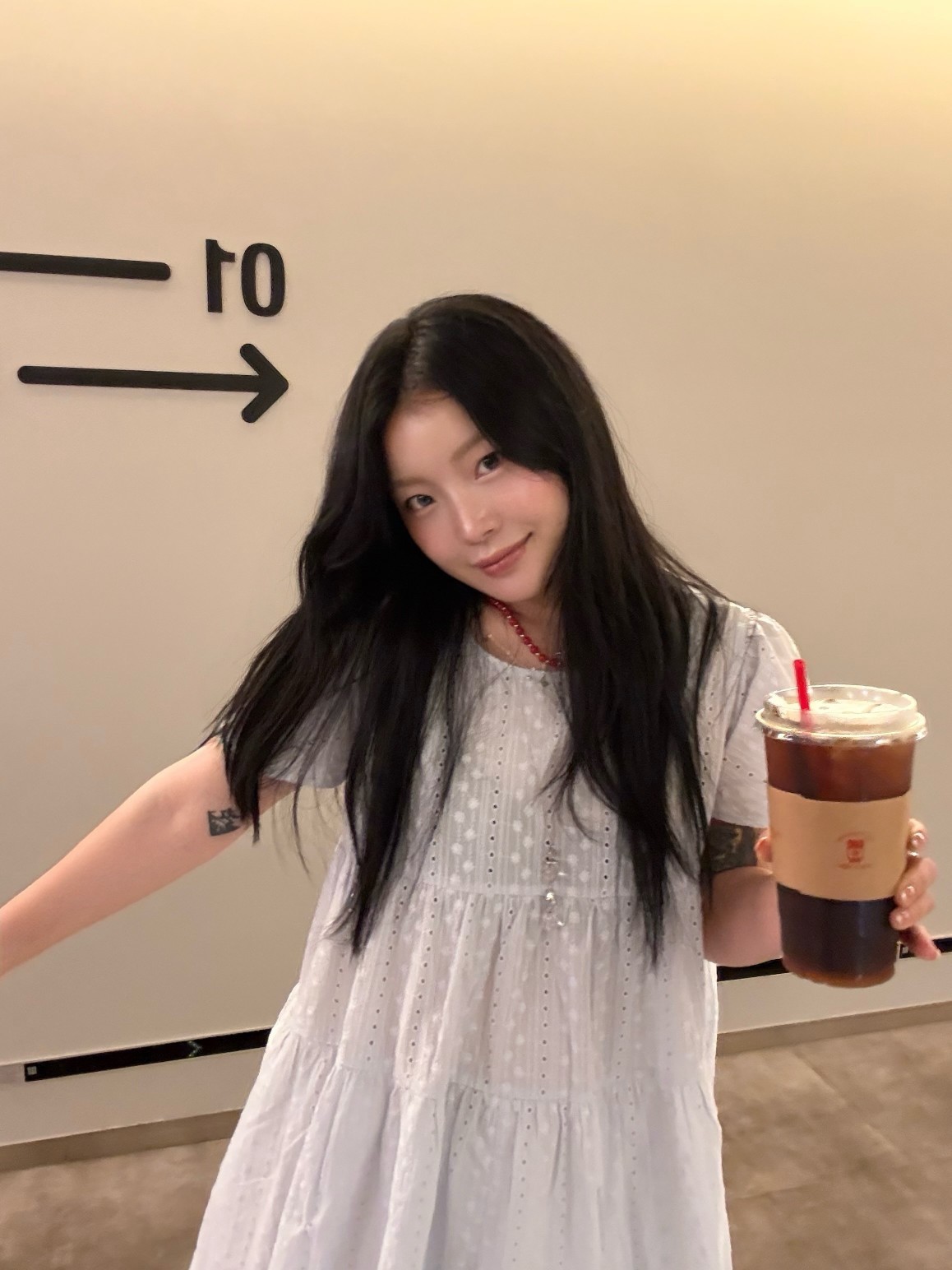 지나가는 행인 #1
