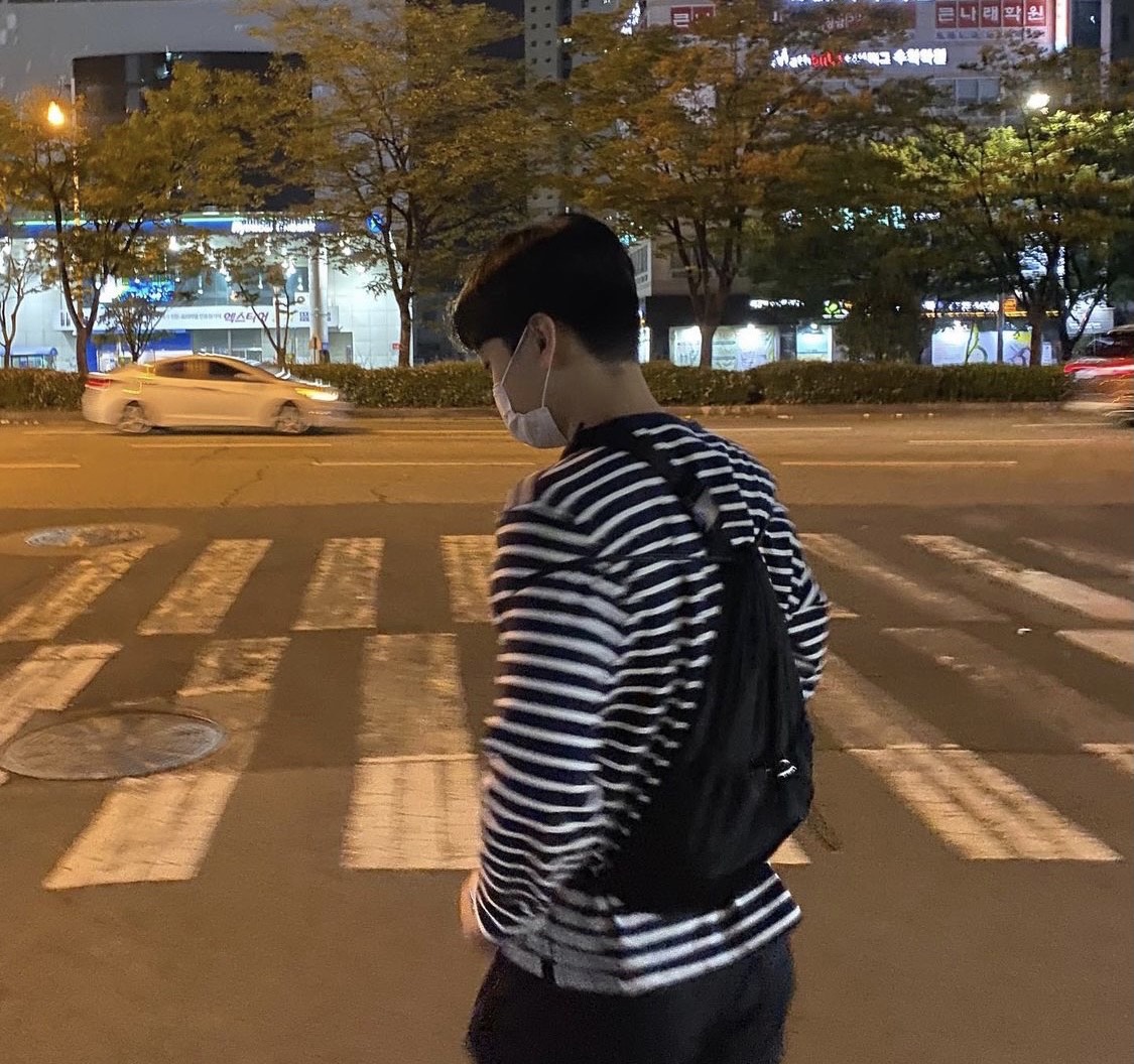 예쁘면