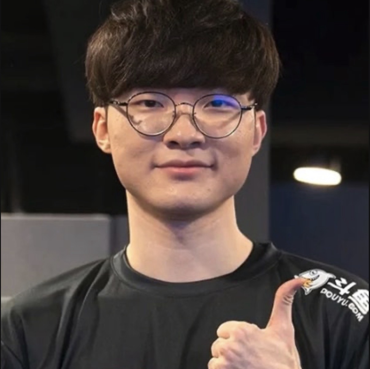 혜수가 차단했네 ㄱㅇㄷ ㅅㅅ