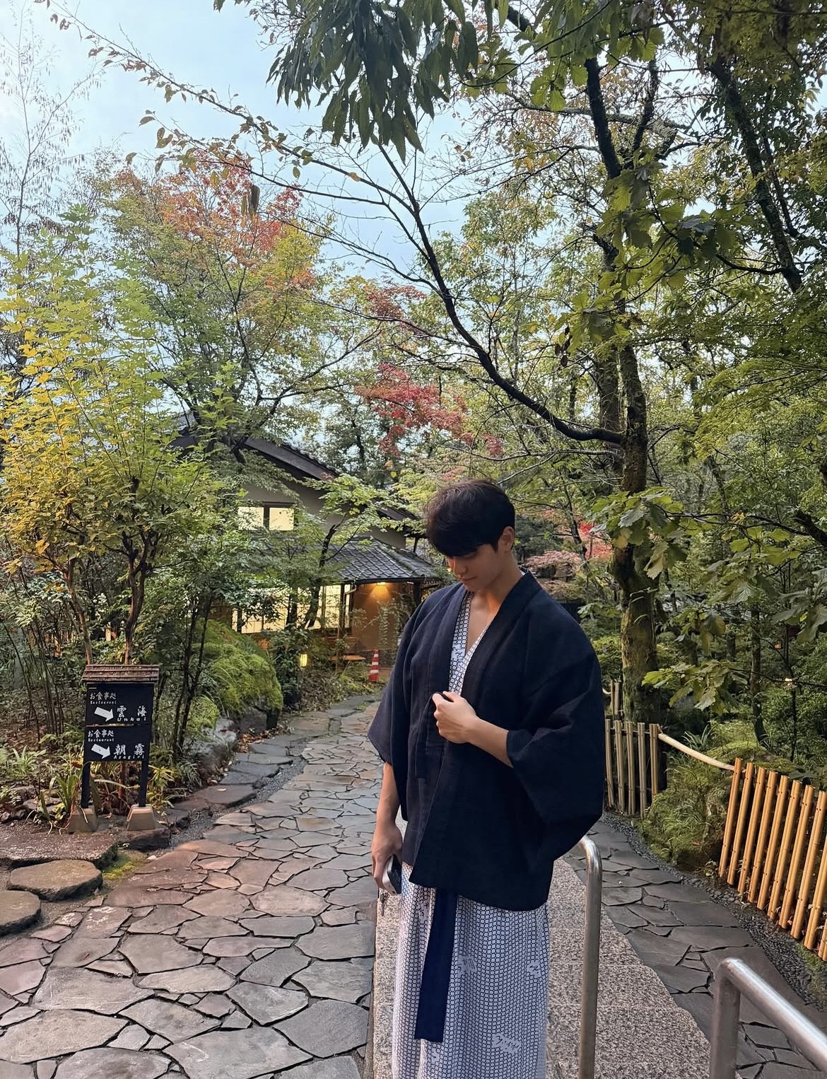 깜 짝 라 이 브