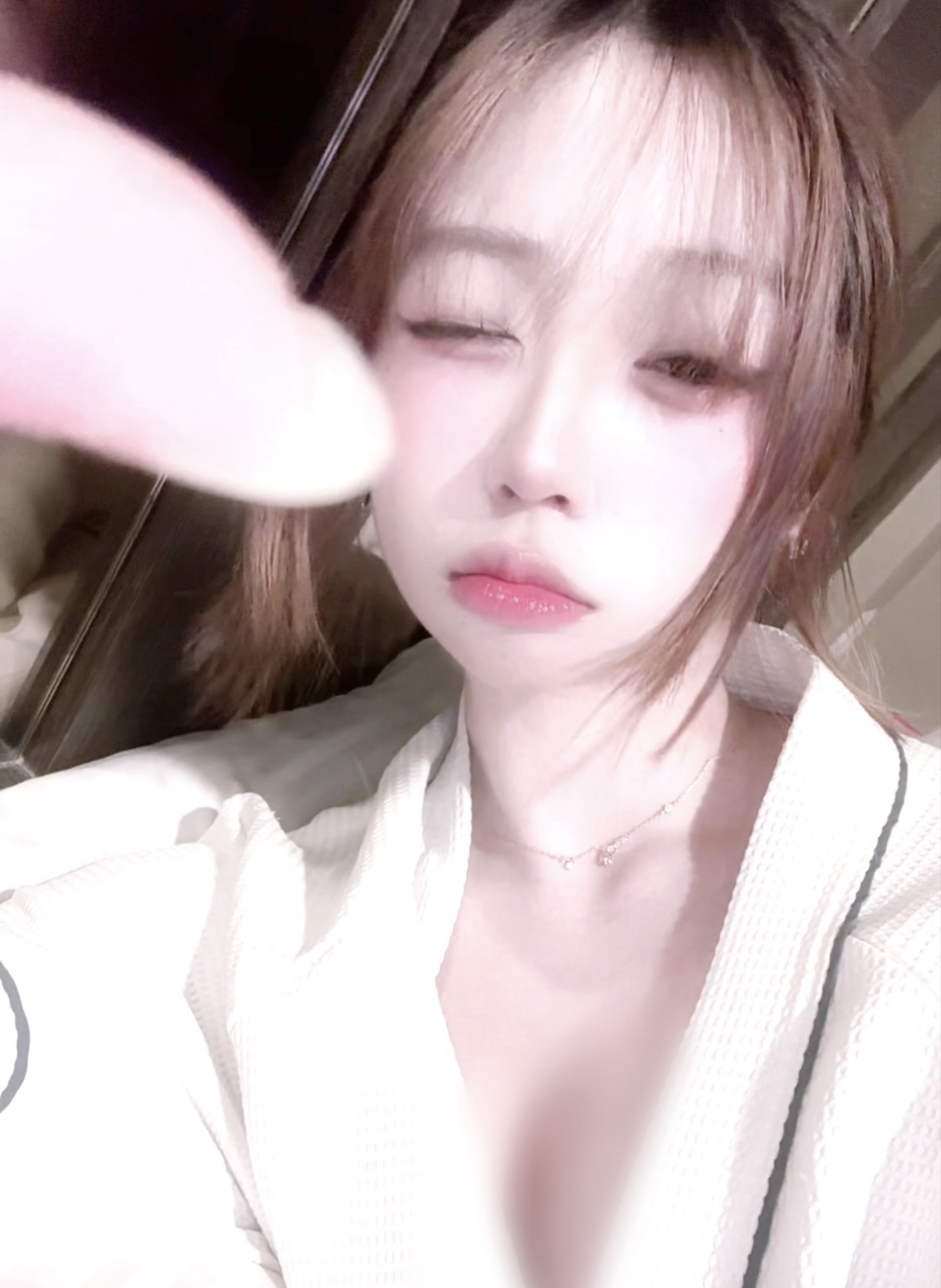 #_ 나로는 부족해 ?