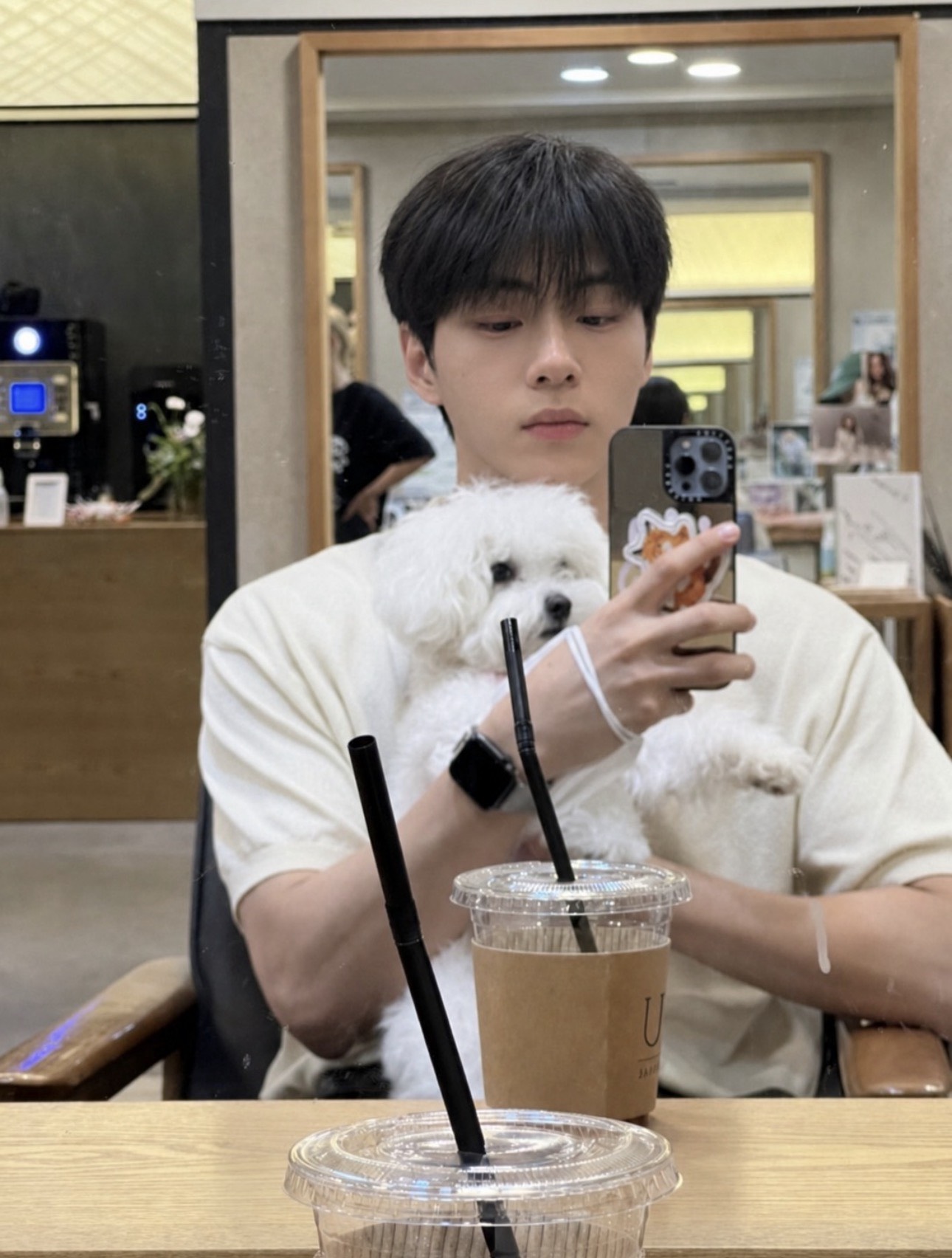 편하게 들으셔도 좋습니다🙇‍♂️