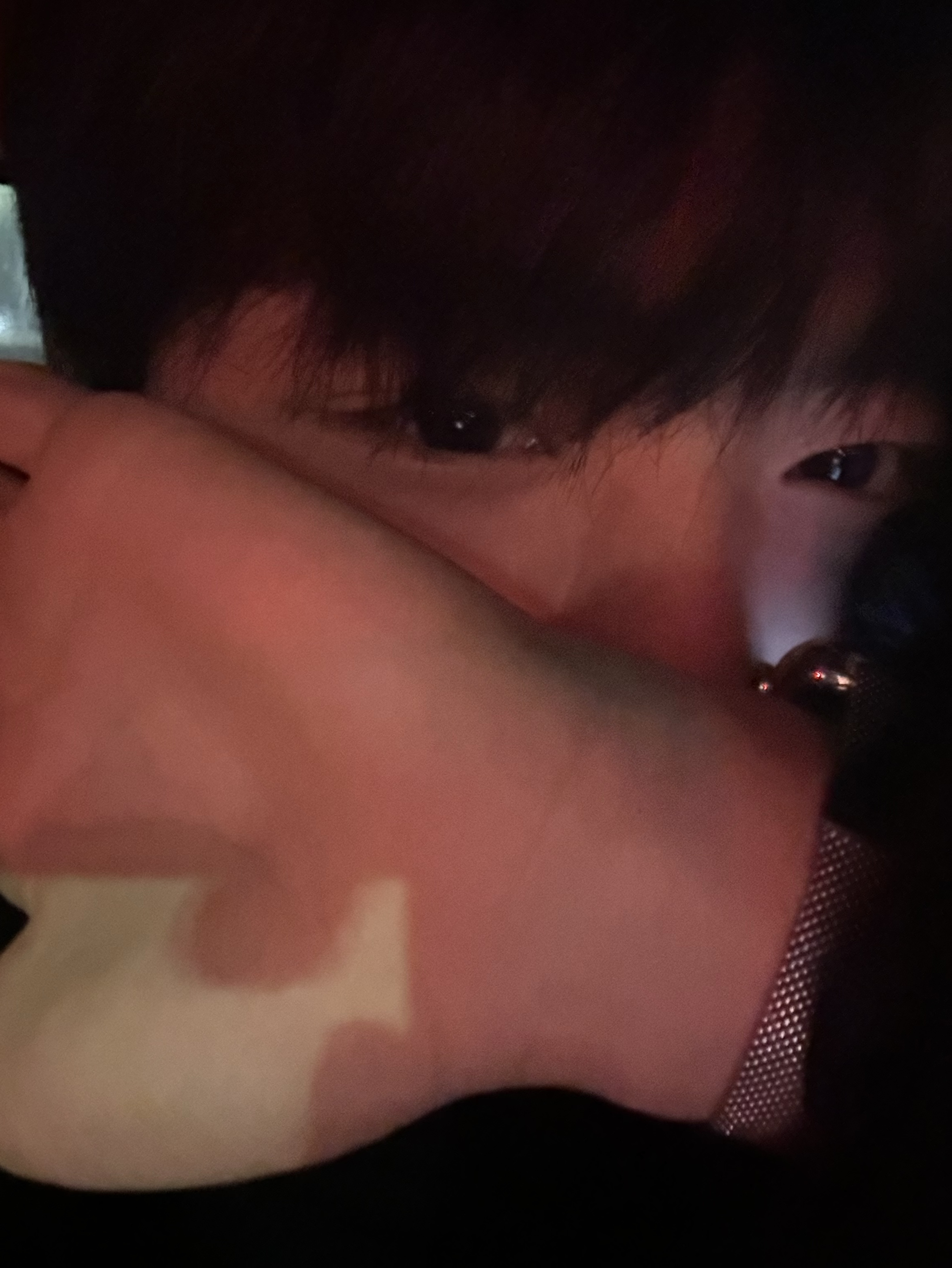 이어폰 권장 필수