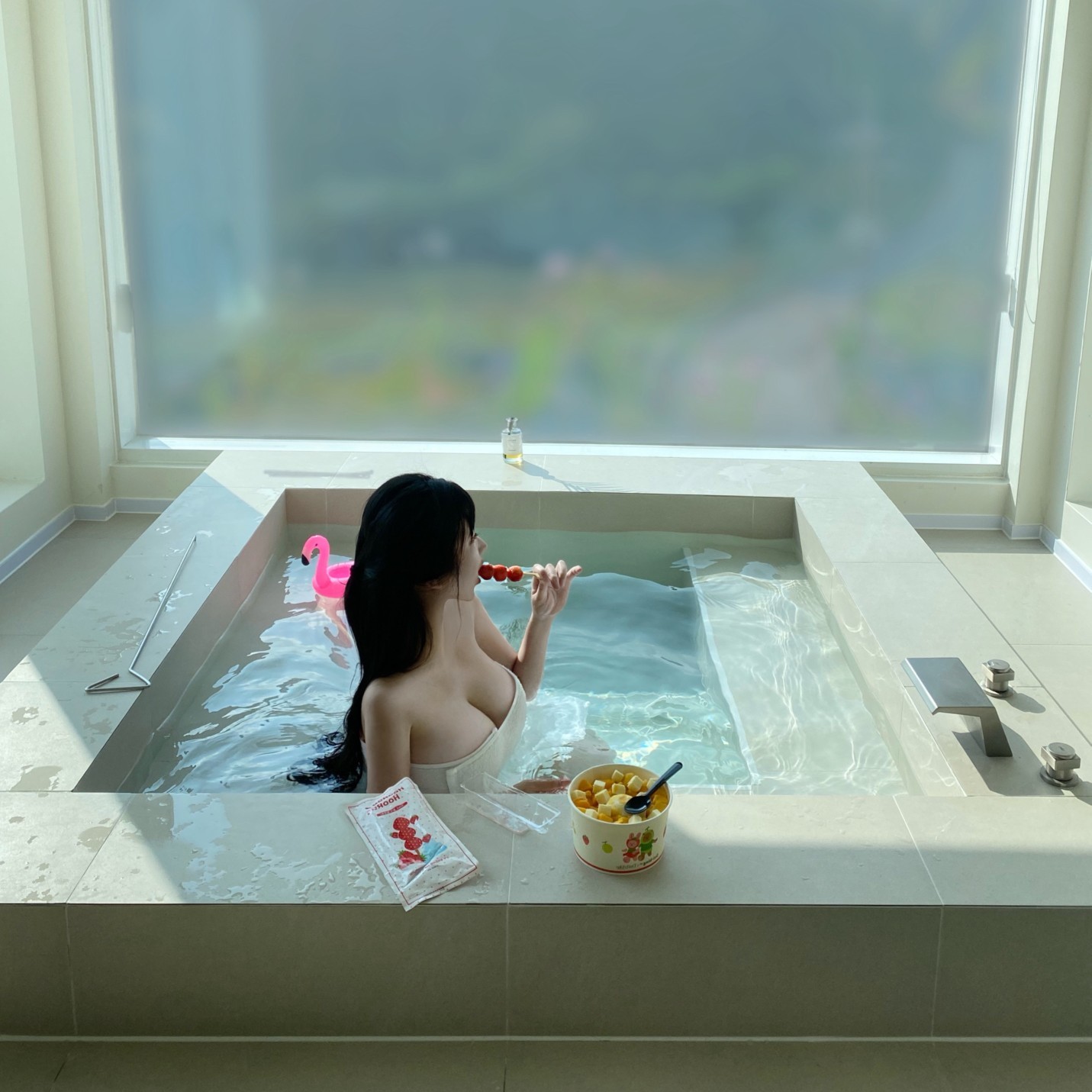 사람들이 들어와서 듣는 이유있는 방송