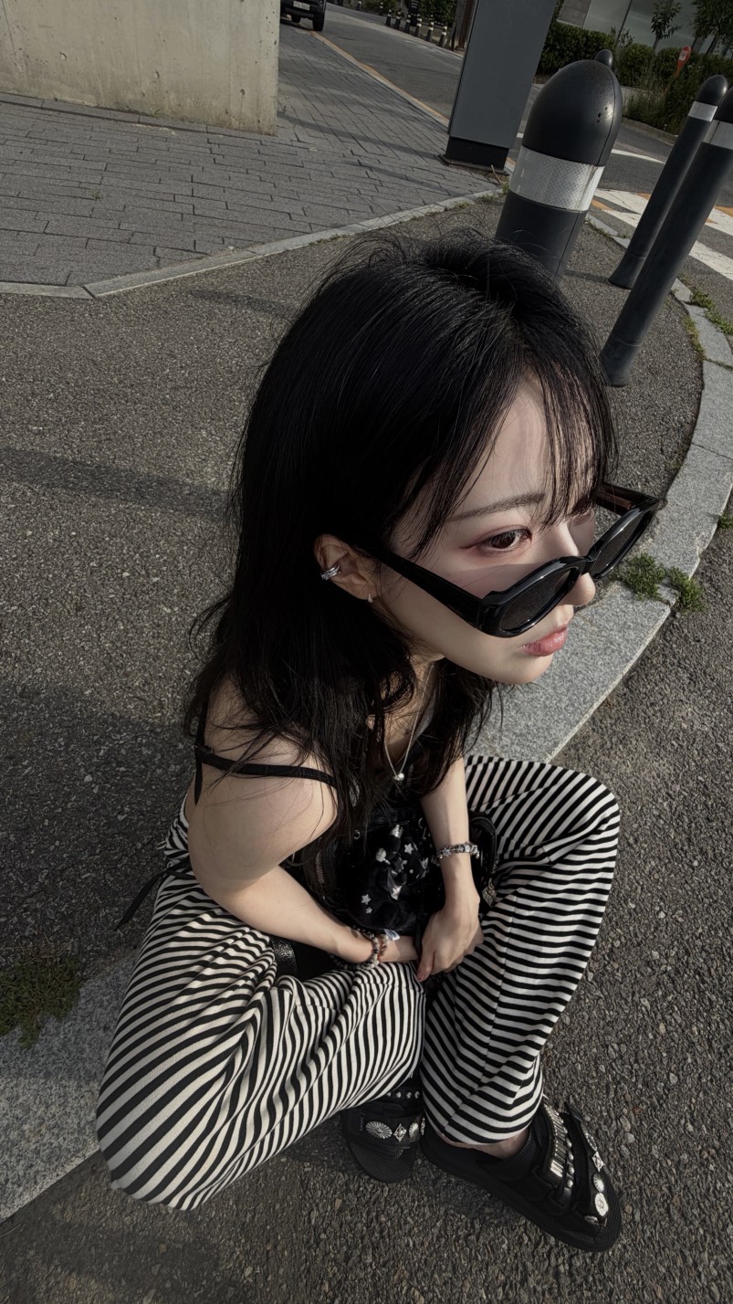 예뻐서 부담스럽다는건 뭐야?