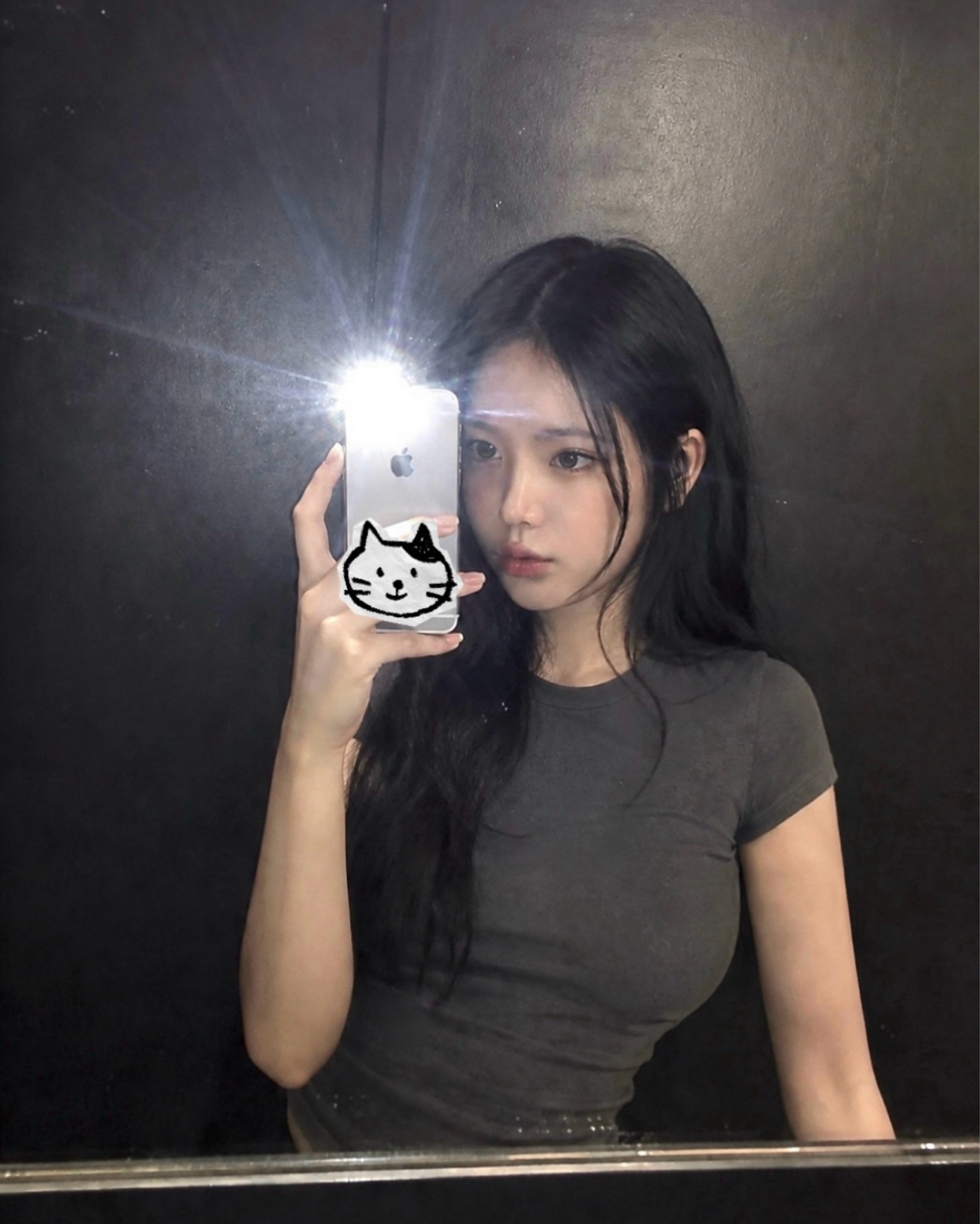 #_ 잠은 오지 않고