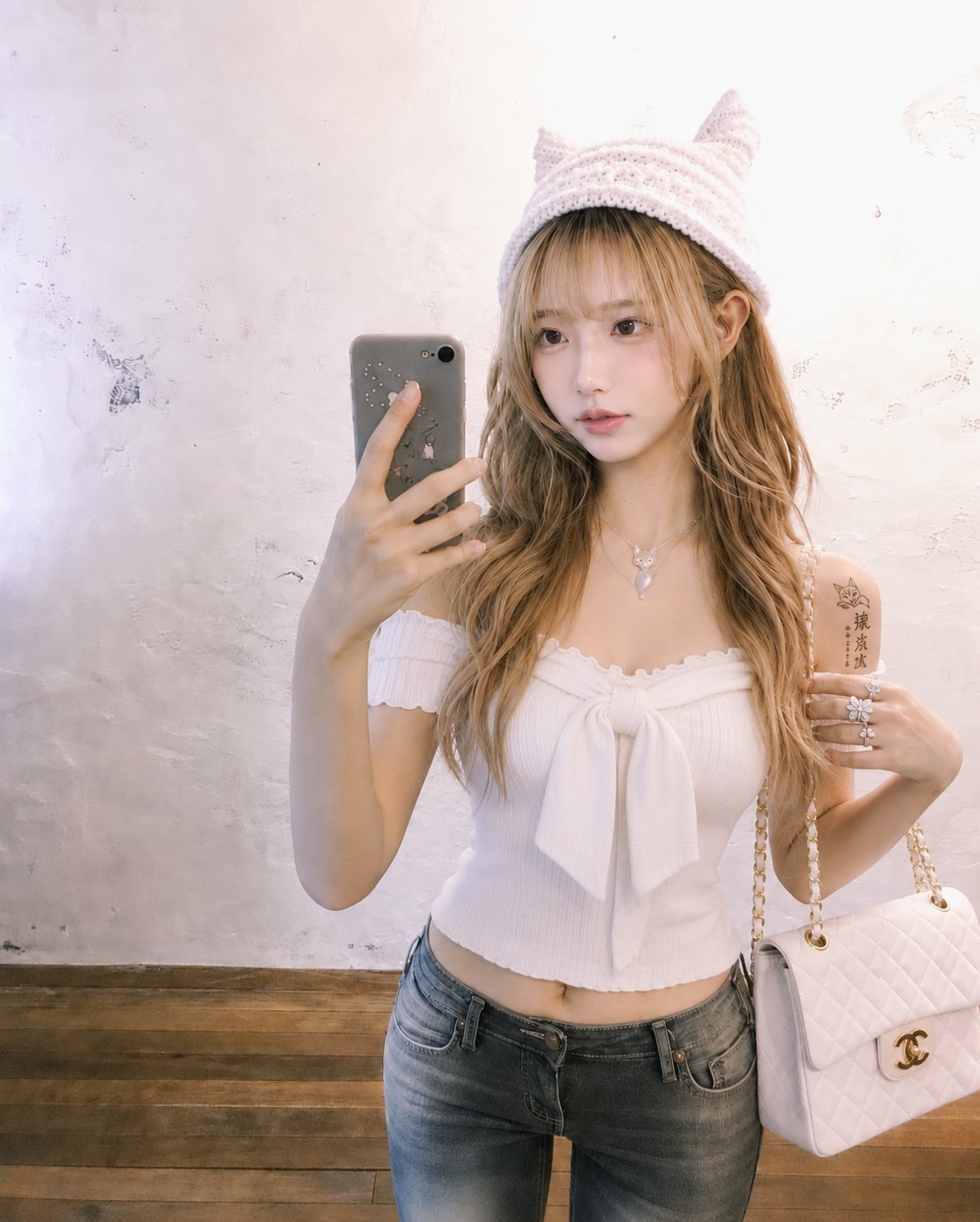 잠깐 여우무당이랑 라콜할래?