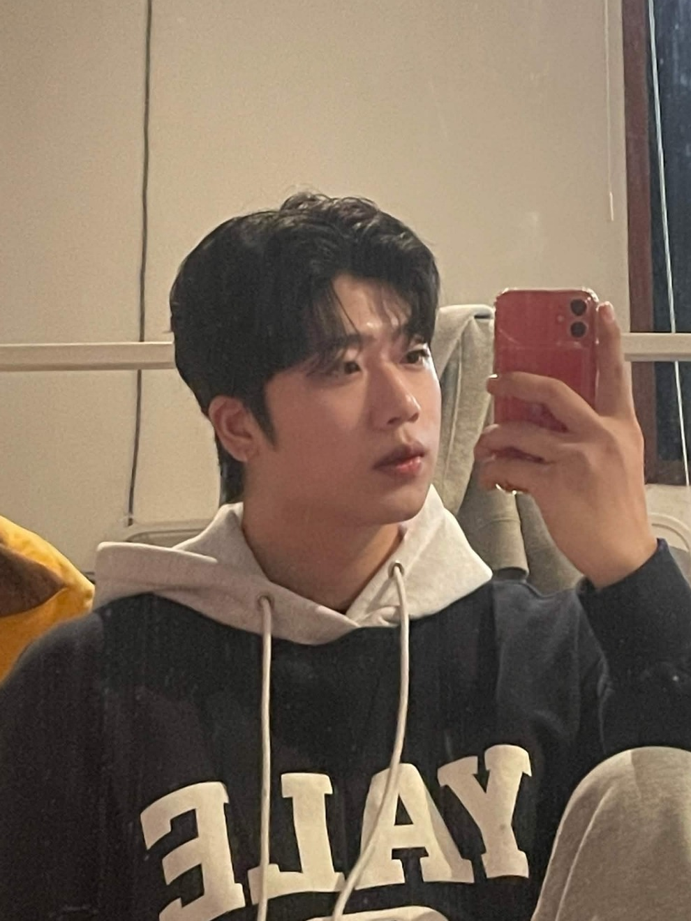 아직 못 자는 사람에 의한.pli