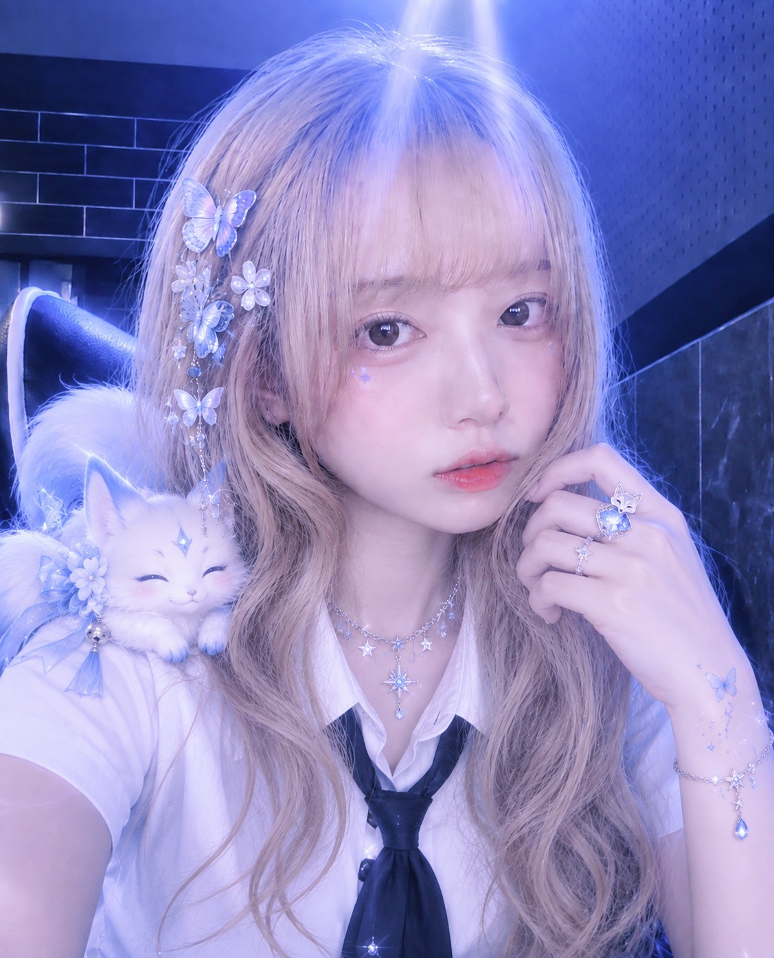 잠깐 여우무당이랑 라콜할래?