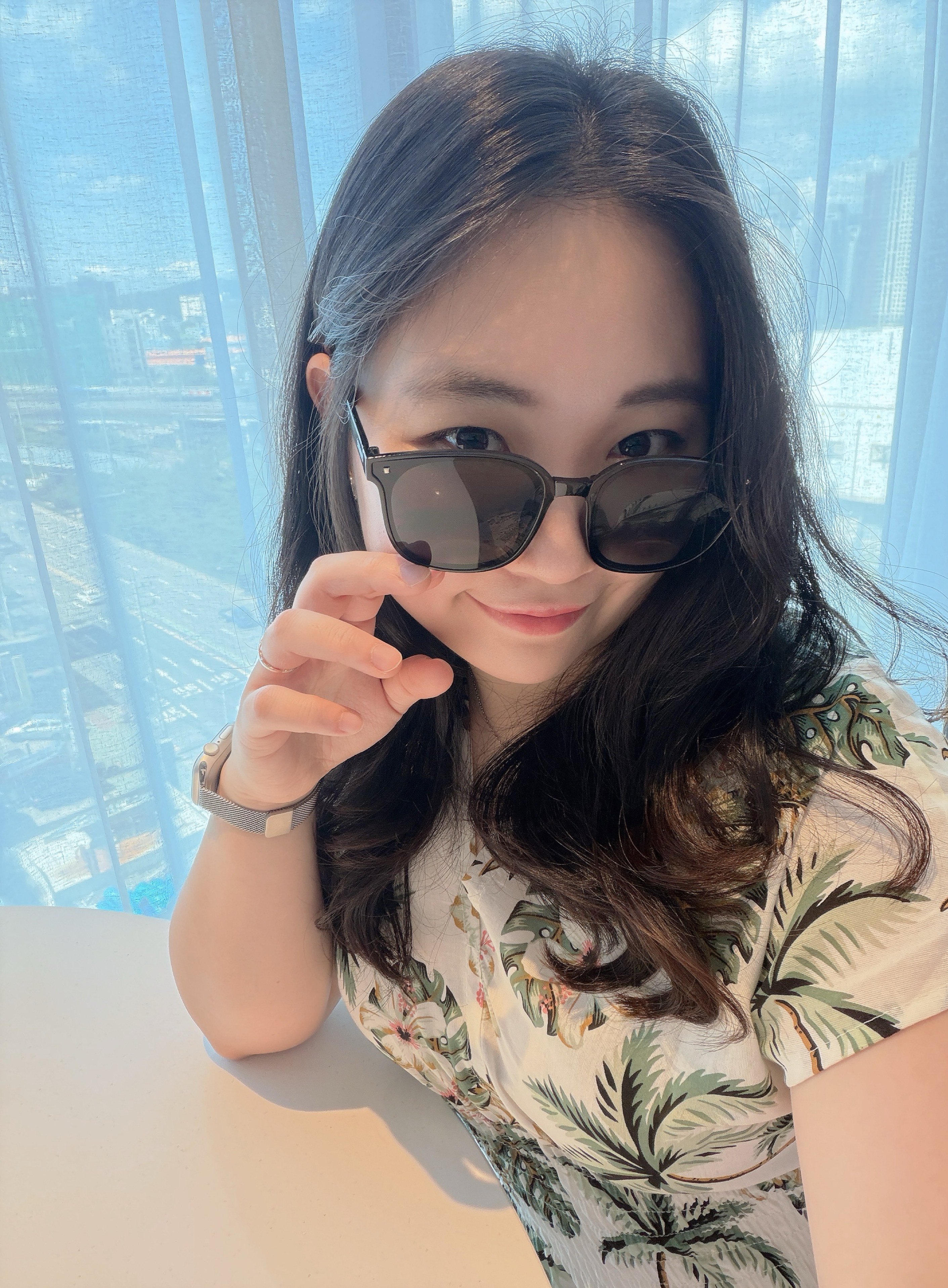랑모닝🤍예쁜 인사를 건네요