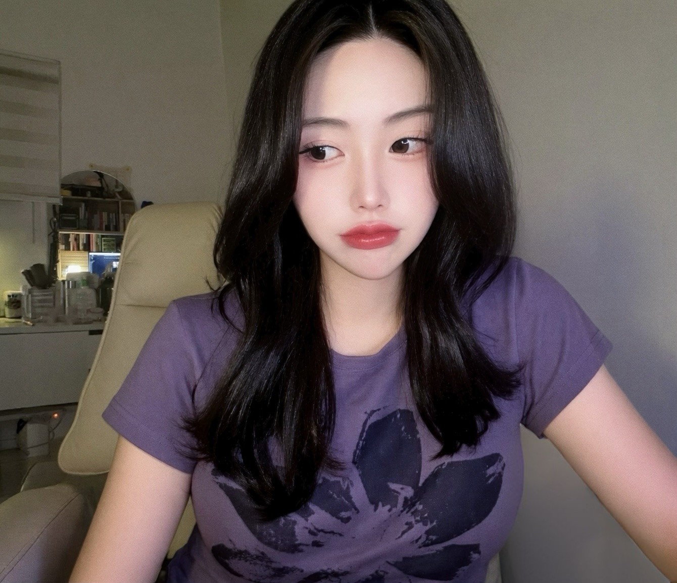 꾸 벅