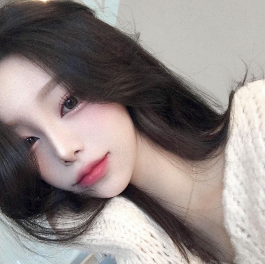 여볼래용?