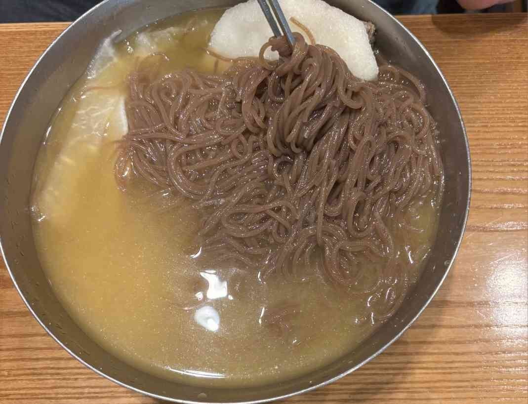 사로는 청년다방 카페 / 부기 쌍화차