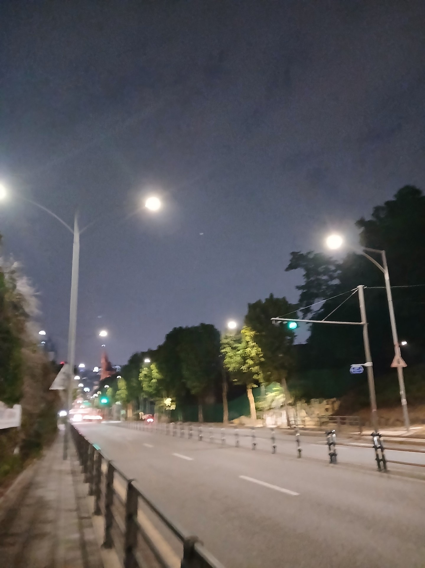 학교 갈 준비 하는중