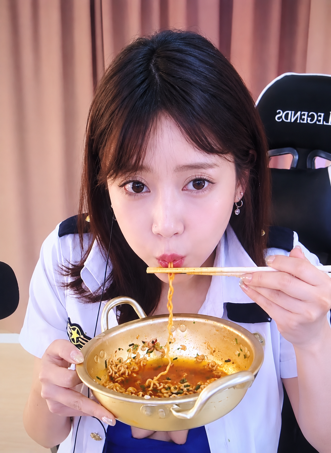 3040>>들어와요~