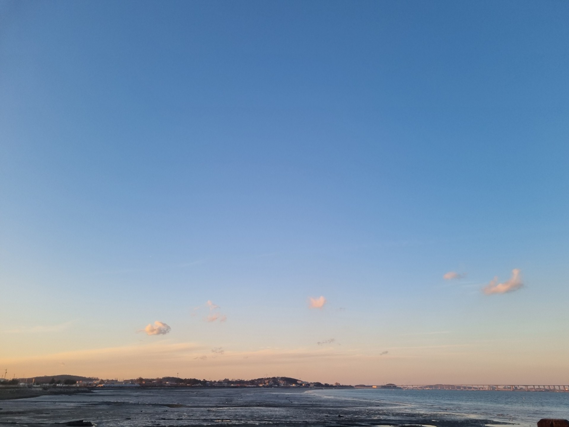 자다깸