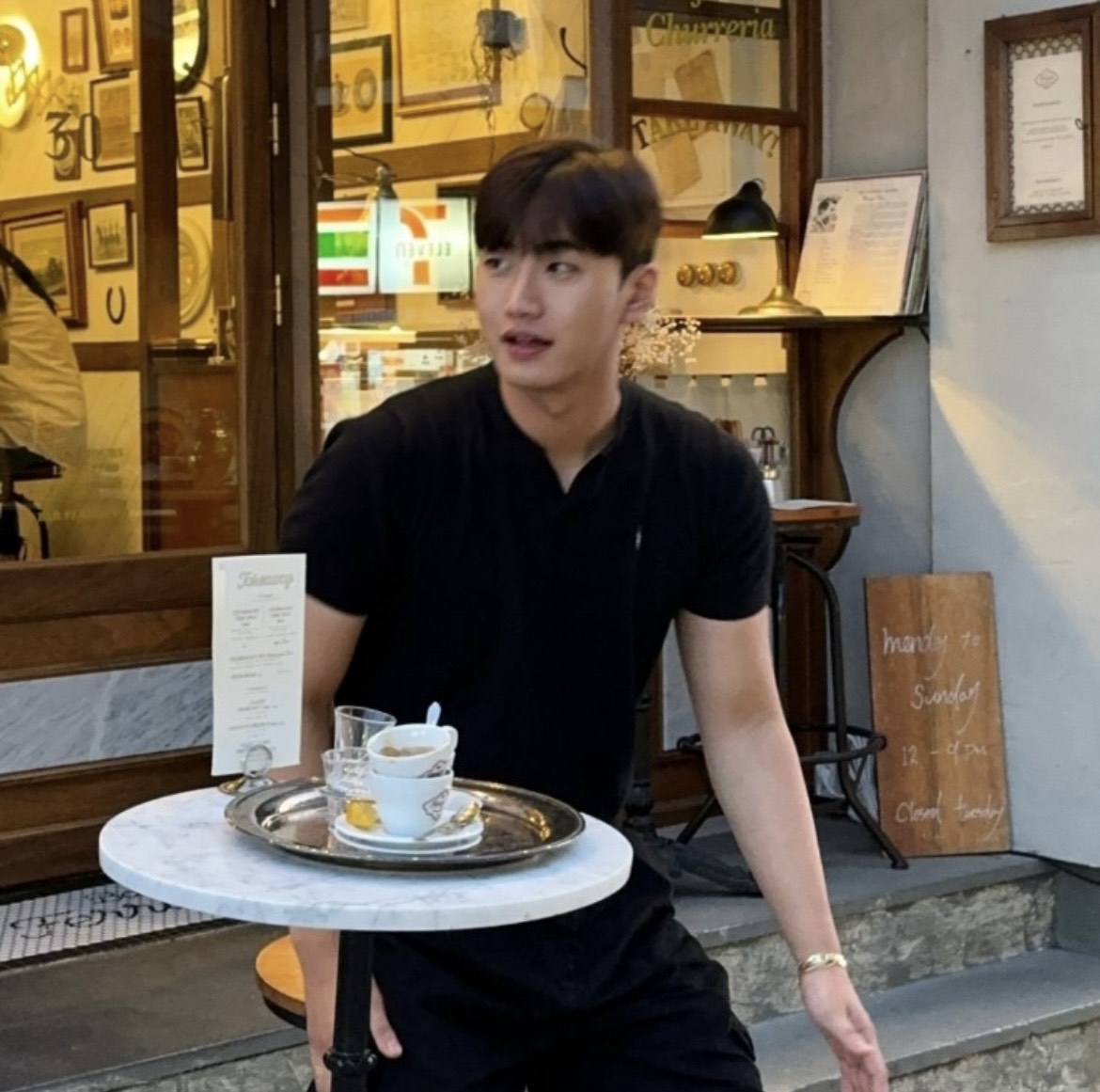 찐따만,,