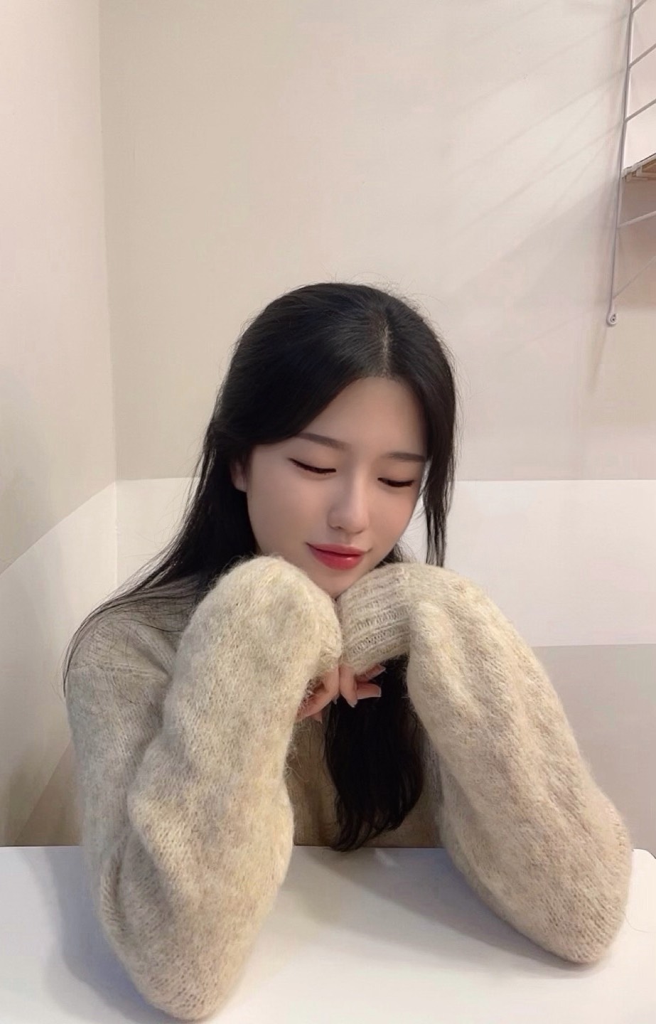 으ㅜㅁ 잠이안와