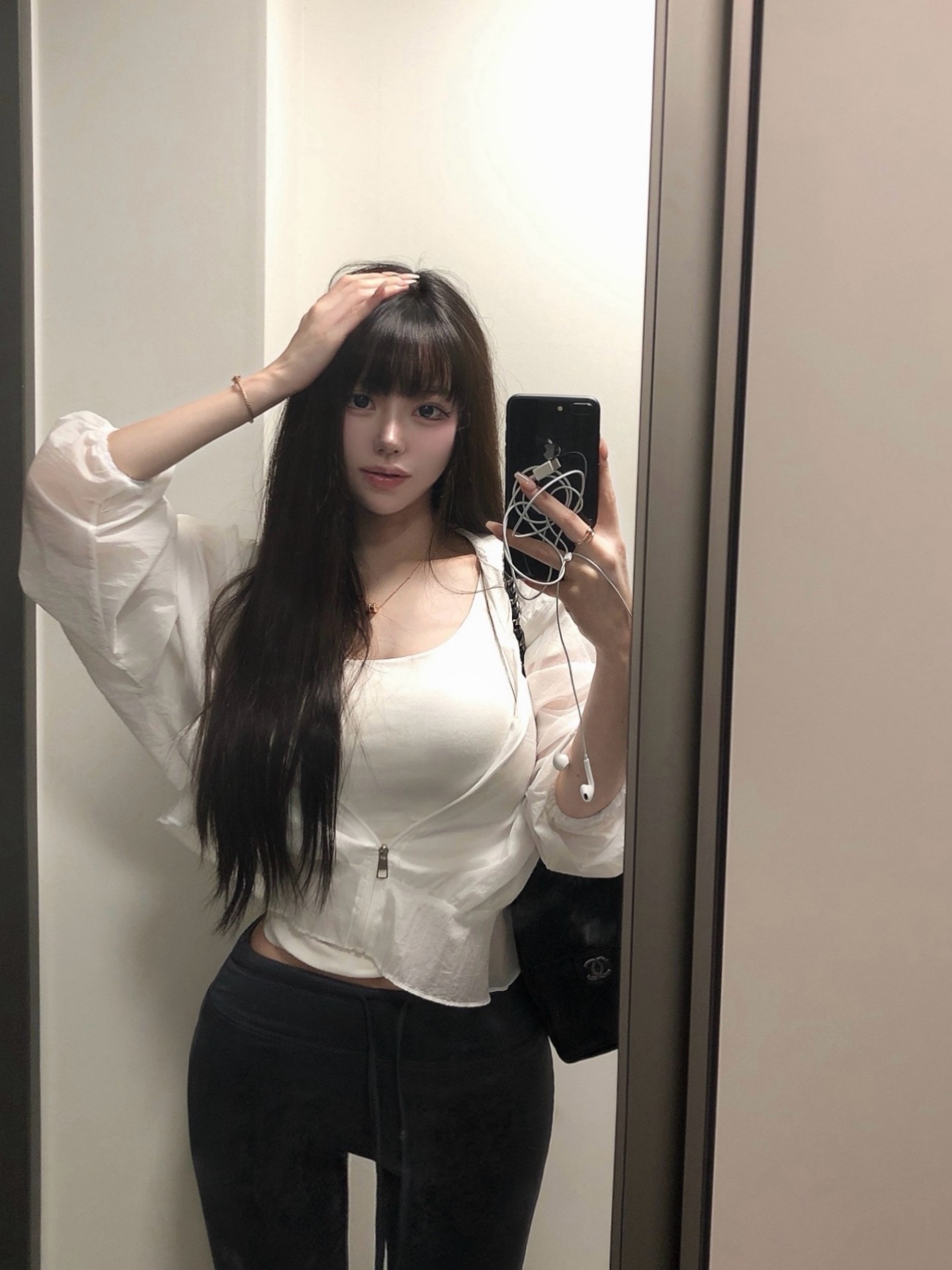 떠들어주시면 감사하겠습니다