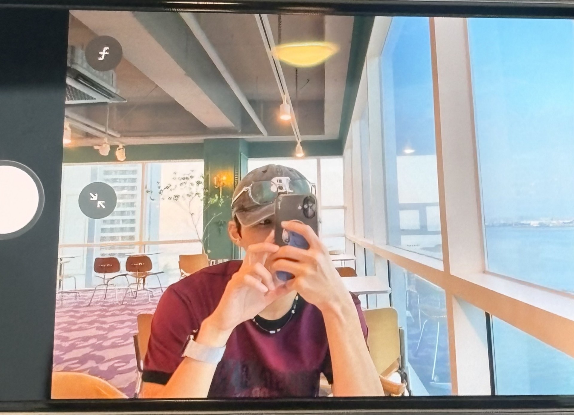 깃발 채워줄 귀인 구함
