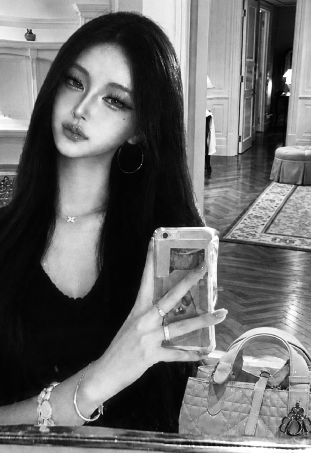 아무나 