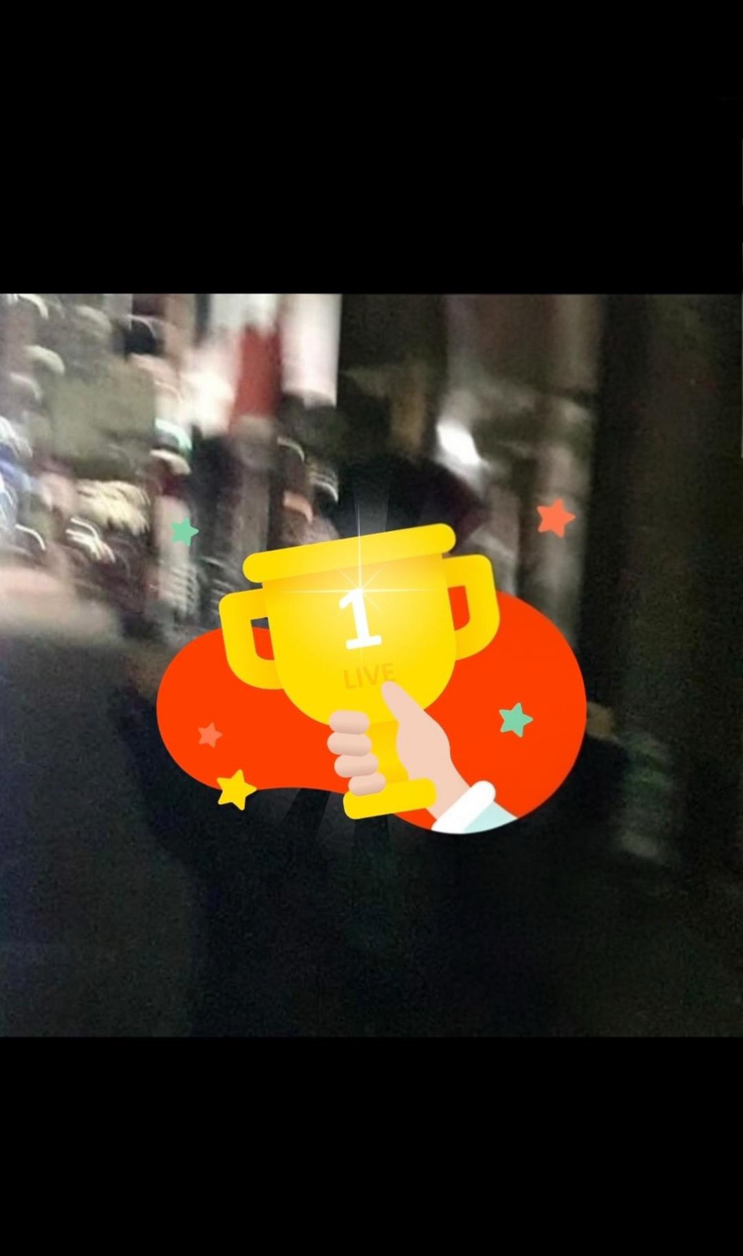  이 시간에 누가 켜달래.
