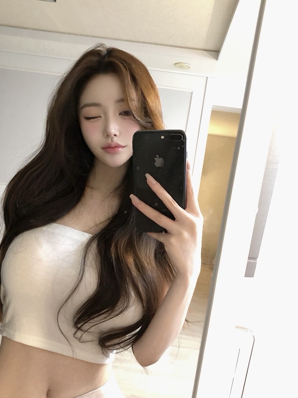 새벽은 유하목소리가 근본