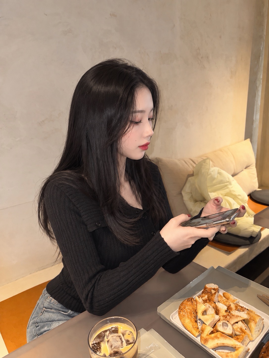 웃어야 복이 옵디다