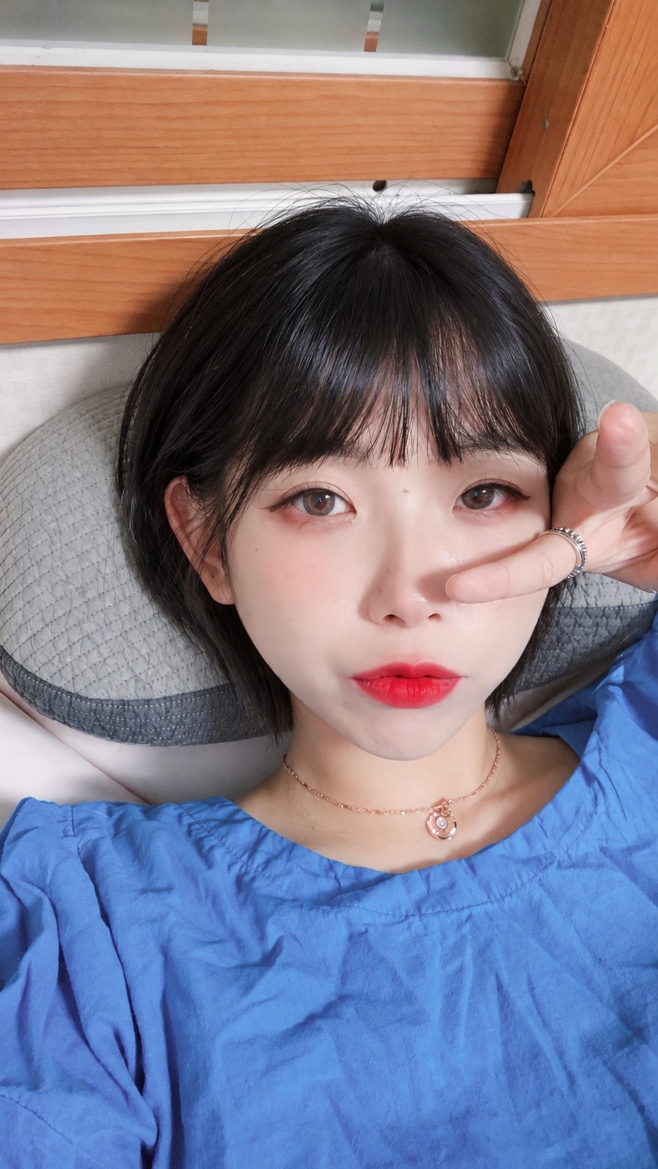 나 목소리 존나 좋은데?