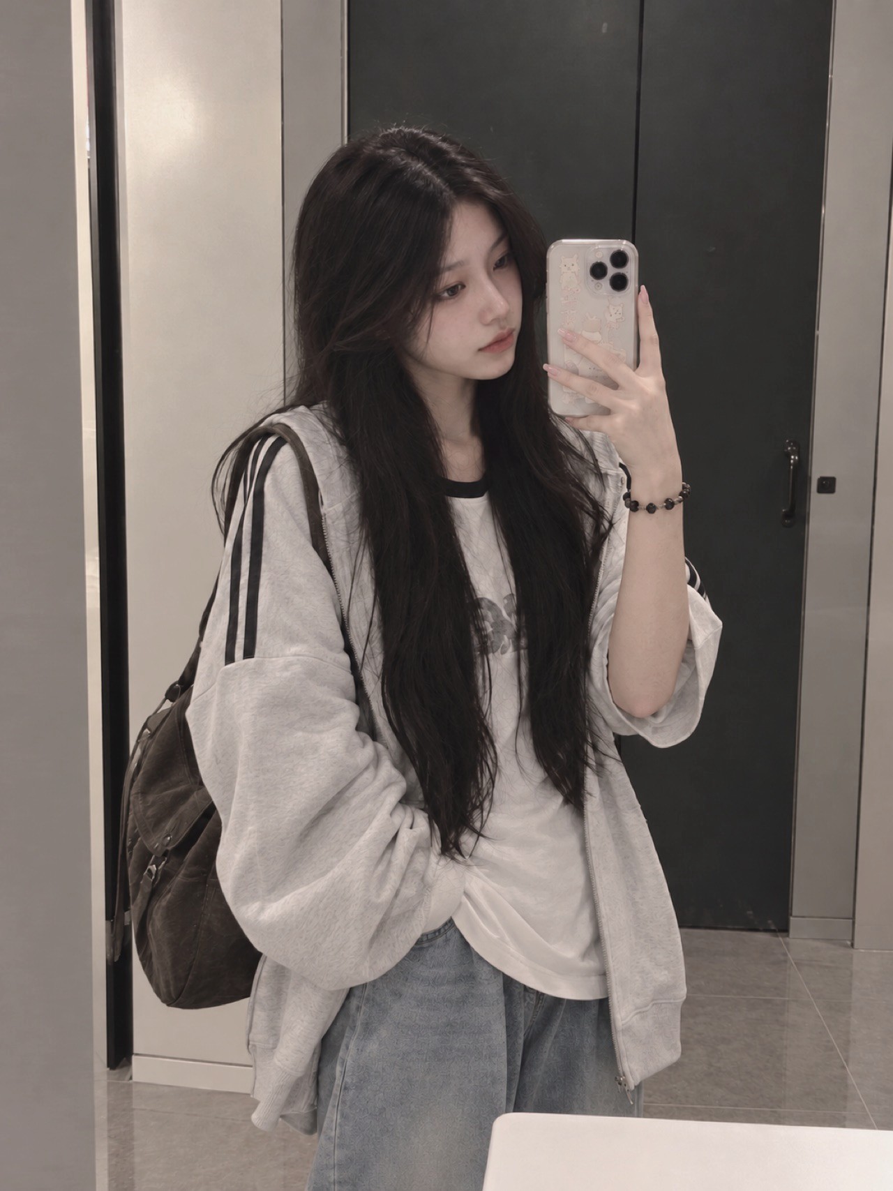 # 나 보고 싶었다고 ?